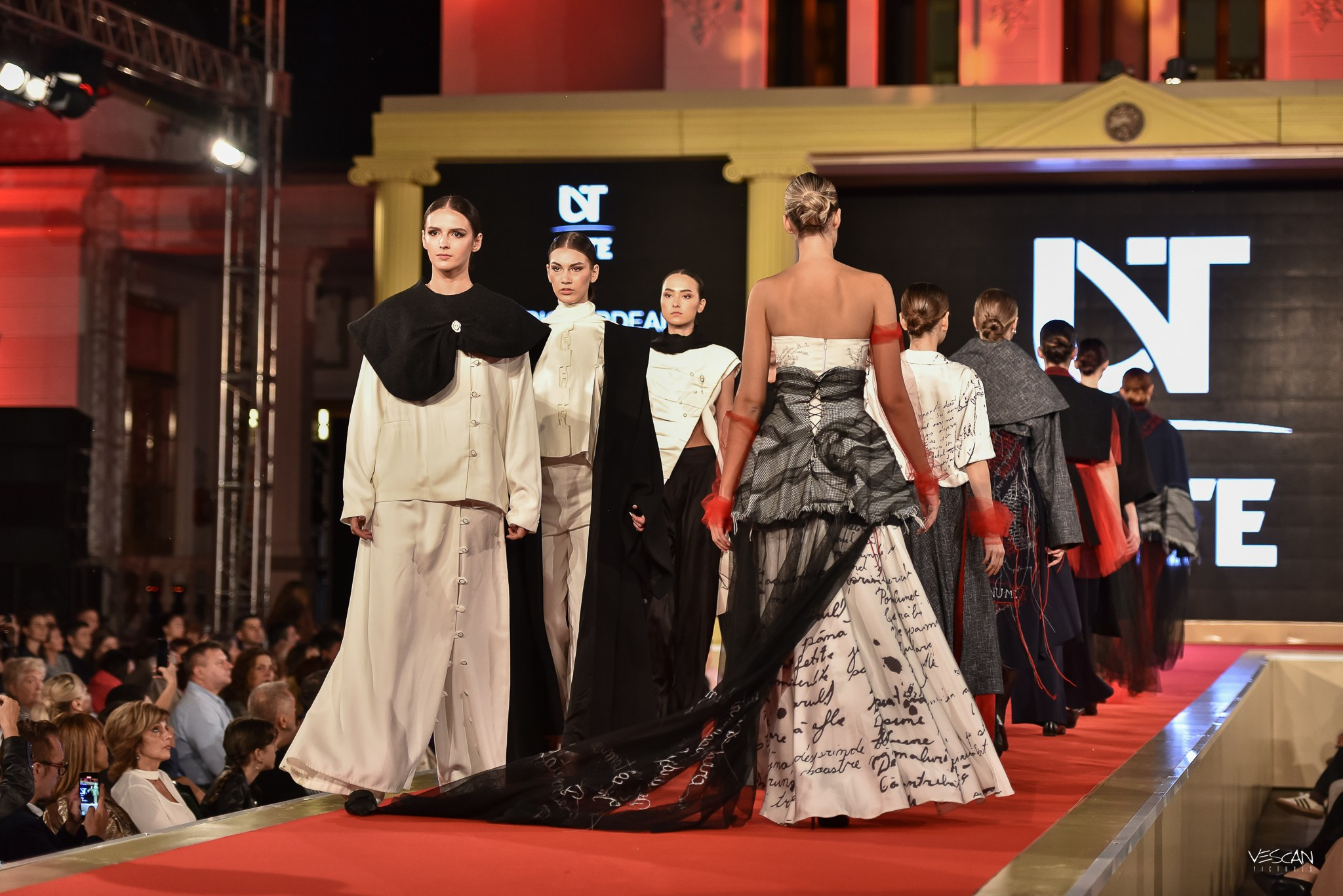 Fashion. Vescan Pictures - fotografie de eveniment