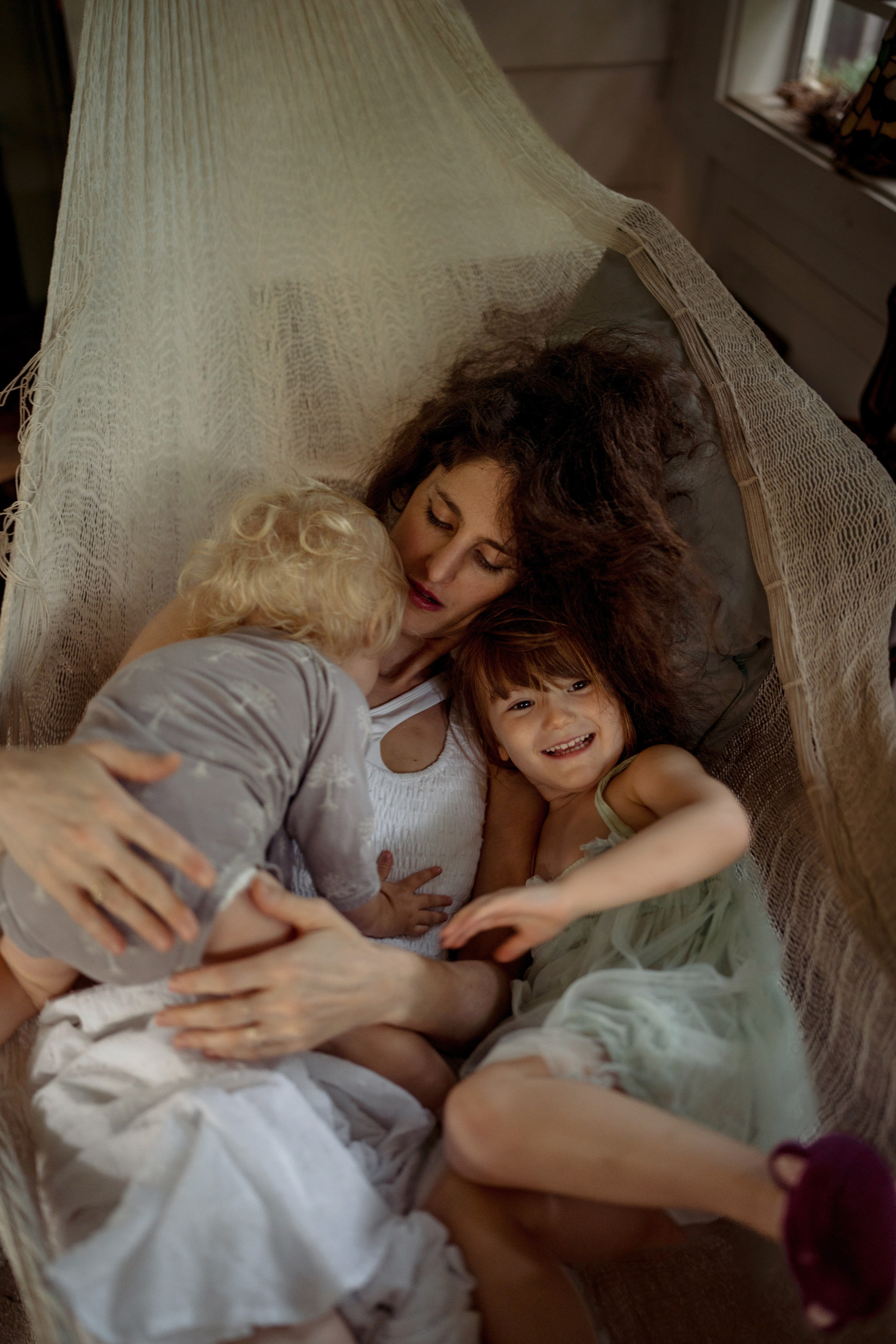 Avigail, Maya, Ben. At home. Wedding and family photographer and videographer PA, NJ, NY, DE, MD