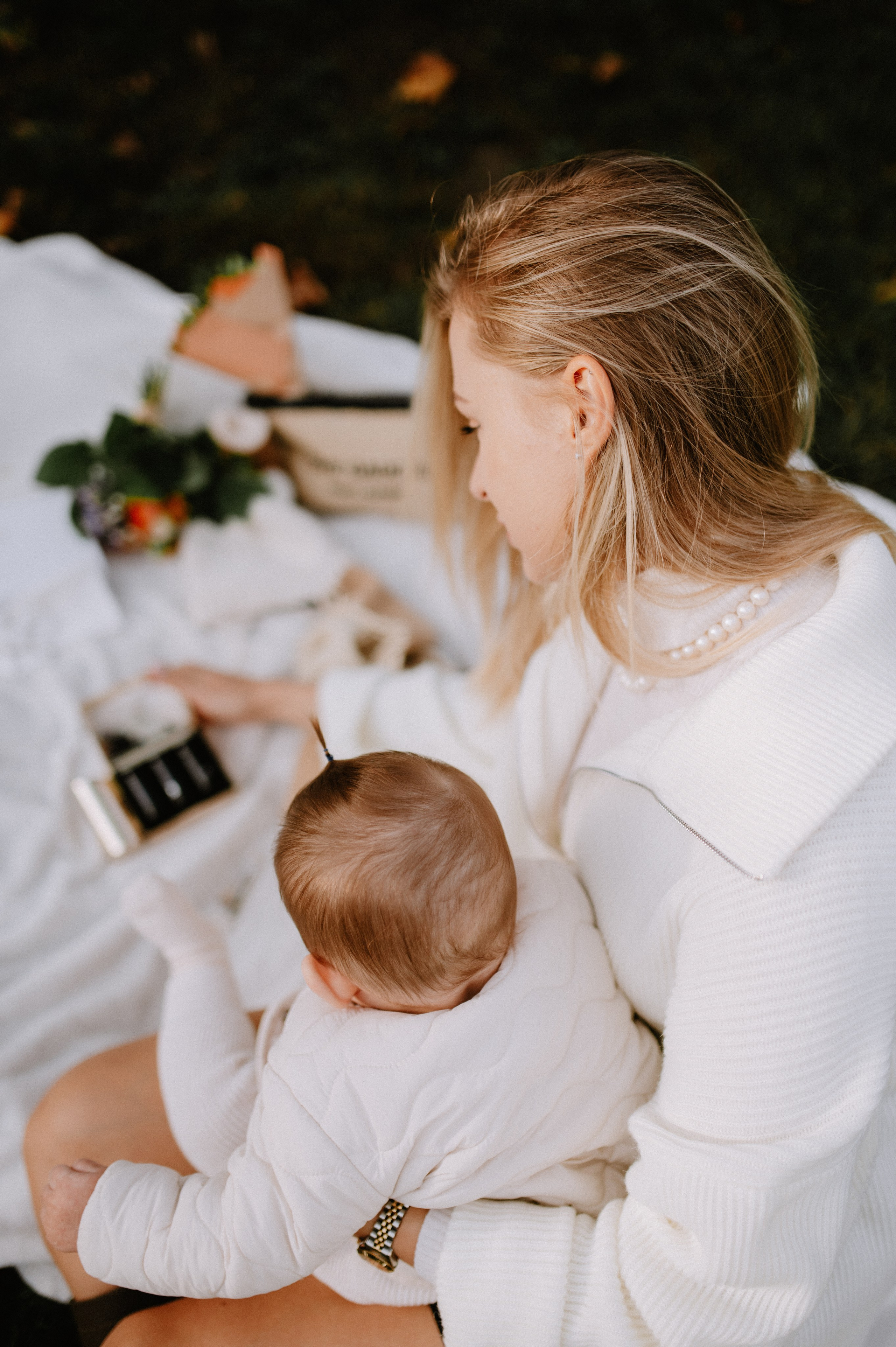 Oli&klaudi. ANNA-MARIA PHOTO CONTENT CREATOR — фотограф, эстет, художник и визуальный эксперт в Instagram, работающий в Праге