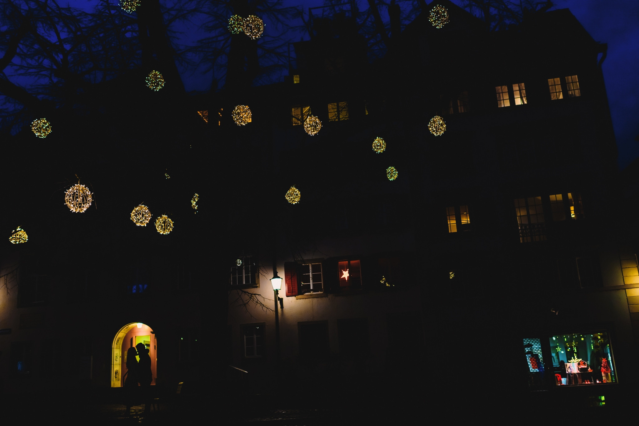 XINSE + XUHAI FAIRYTALE ENGAGEMENT | ZÜRICH AND RAPPERSWIL-JONA, SWITZERLAND. HOME