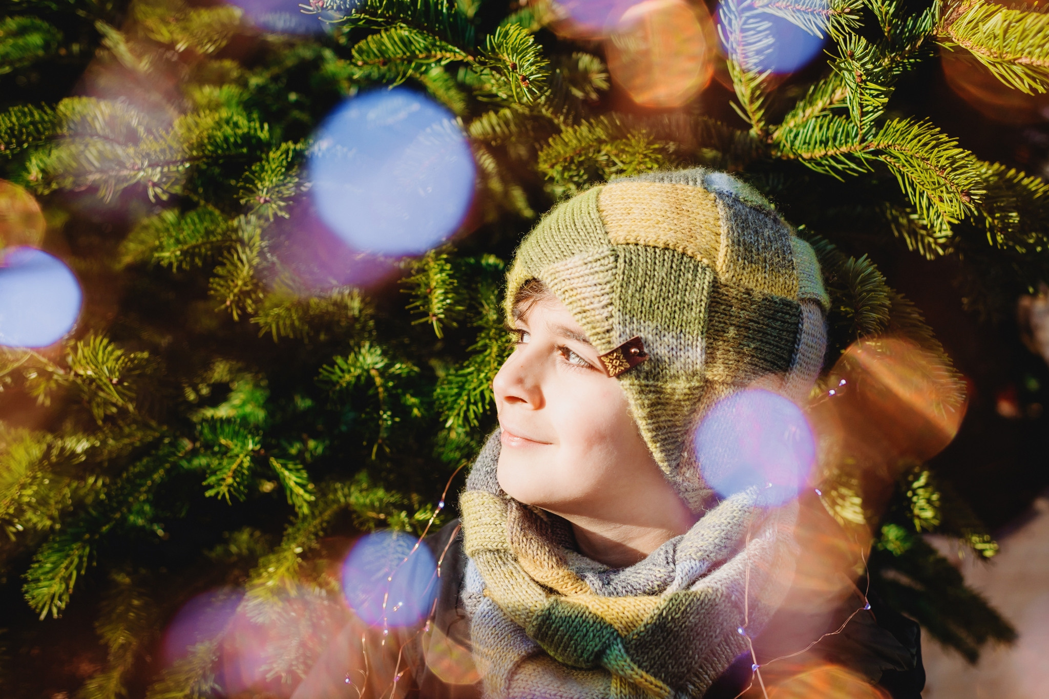 SABINA, NEBOJSA, PHILIPP AND KEMRAN | CHRISTMAS FAMILY PHOTOSHOOT | ZÜRICH. HOME