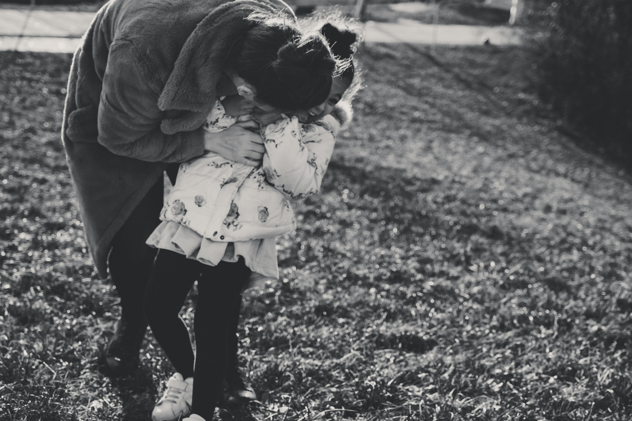 JESSICA AND MIA | FAMILY PHOTOSHOOT | ZÜRICH. HOME
