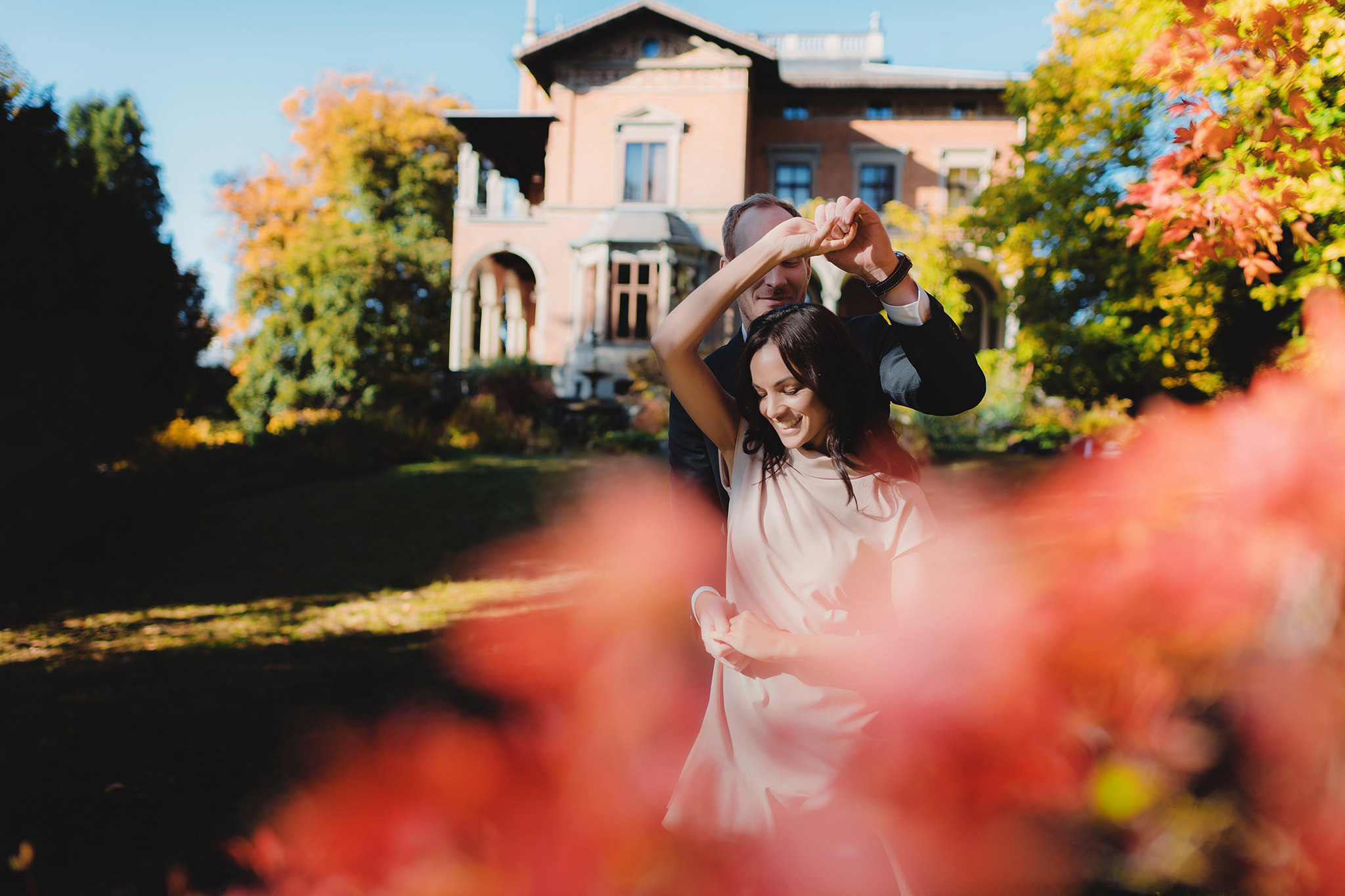CHRISTINA + HANNES | ENGAGEMENT | ZÜRICH, SWITZERLAND. HOME