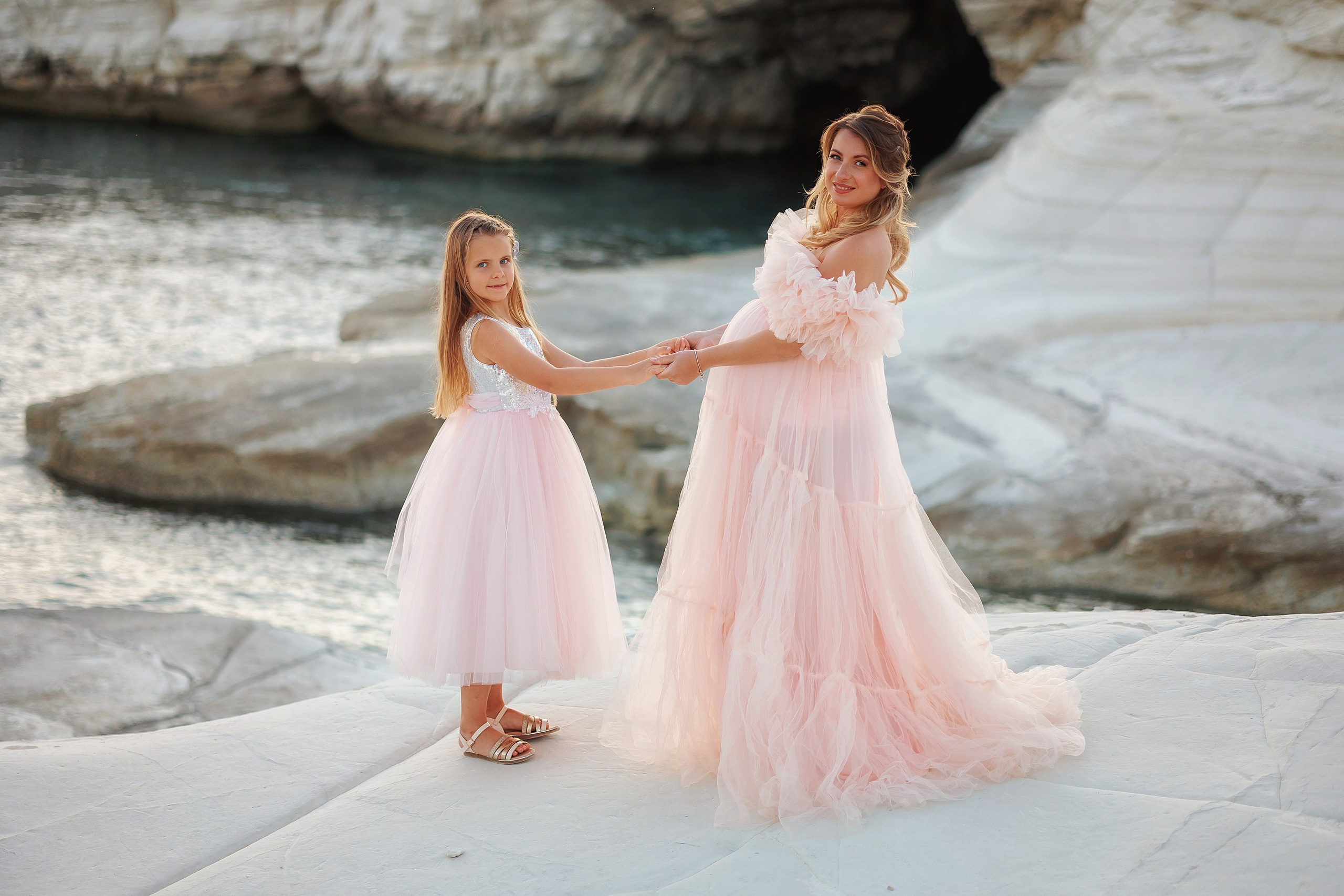 Pregnancy photoshoot. Photographer in Cyprus