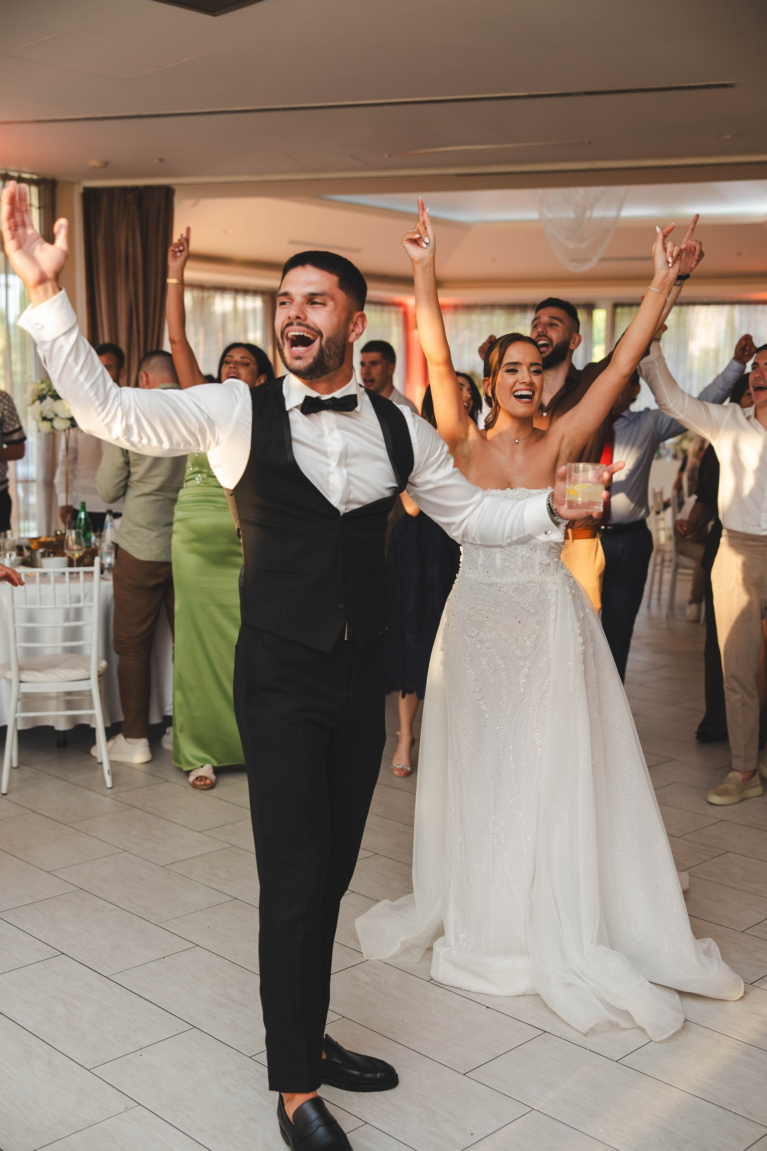 VUK I ANDJELA. Wedding photographer Nermin Kajosevic