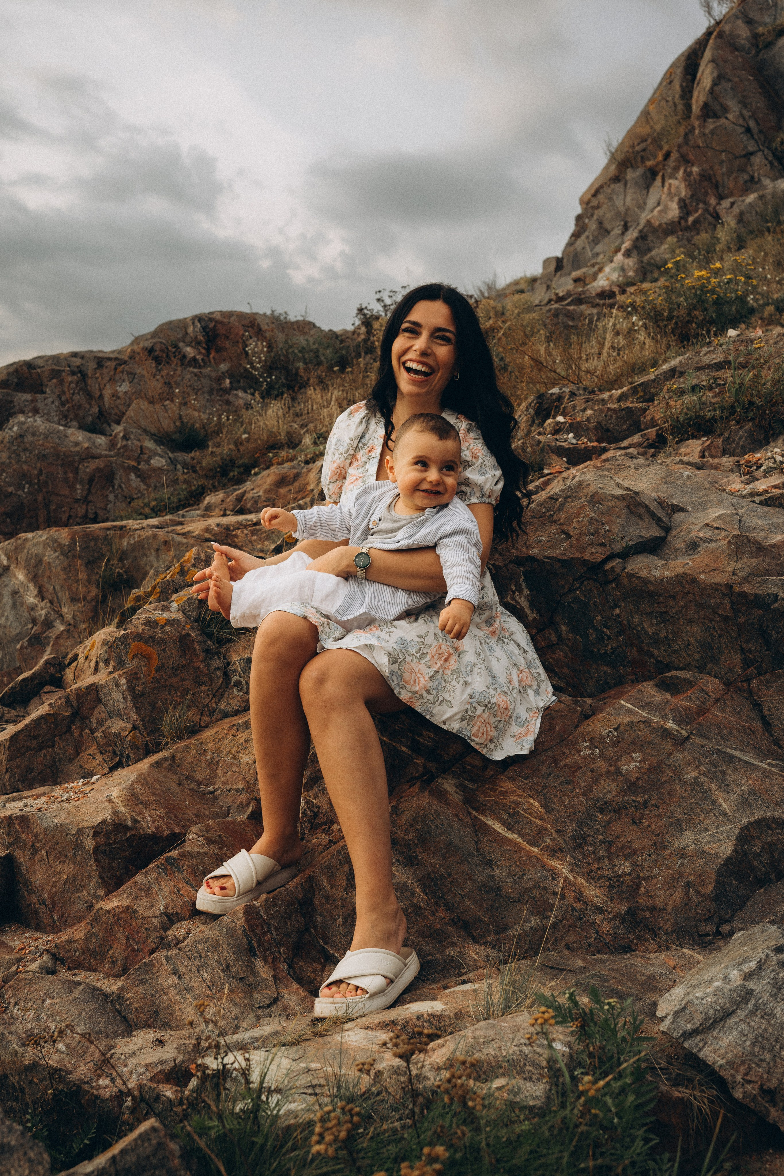Summer. Wedding and potrait photographer in Helsinki Vickan O