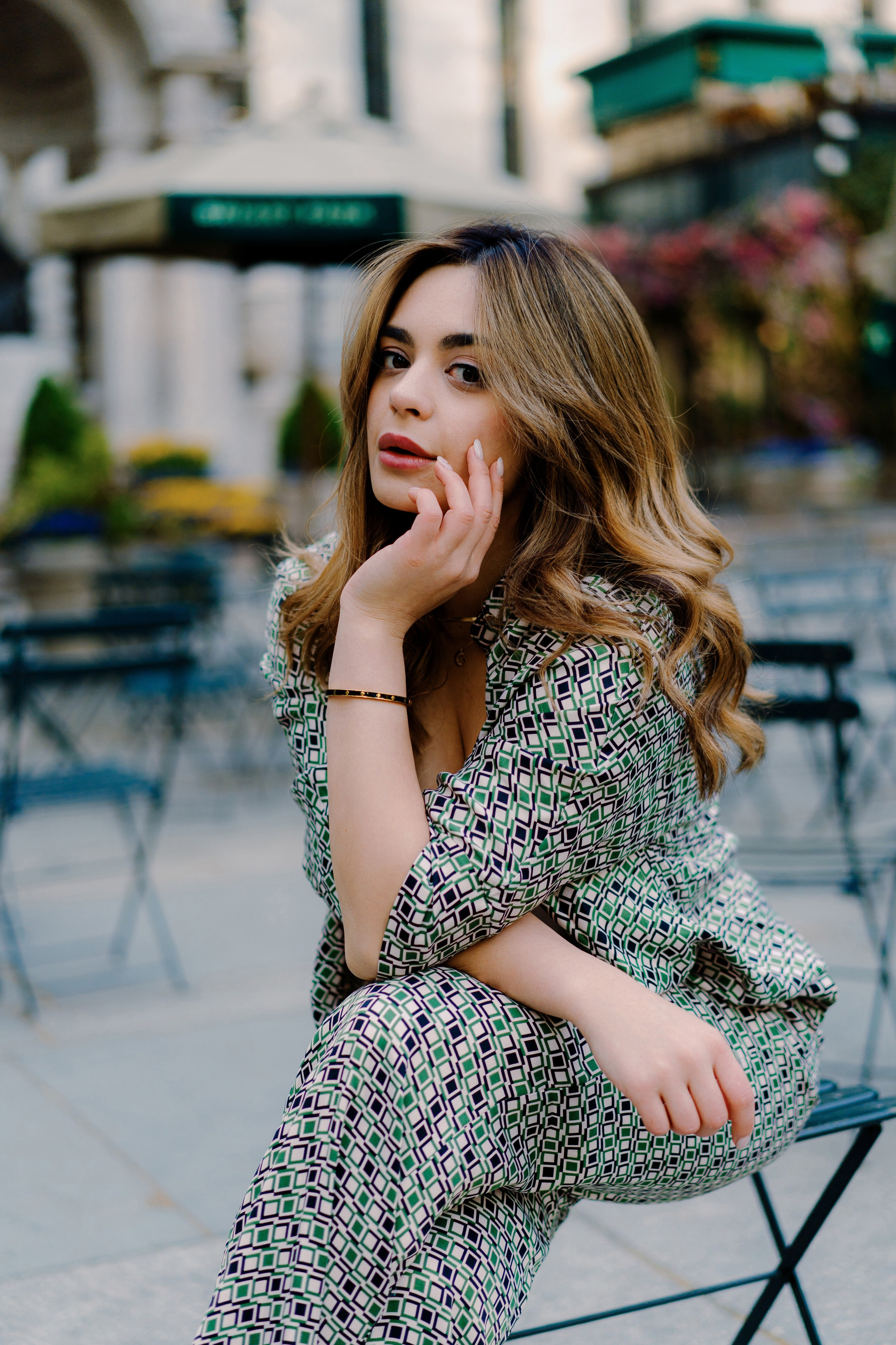 5th Avenue & Bryant Park Photography Sessions | NYC Portrait Location Guide. Videographer and photographer in New York // MAKAROV.VIDEO