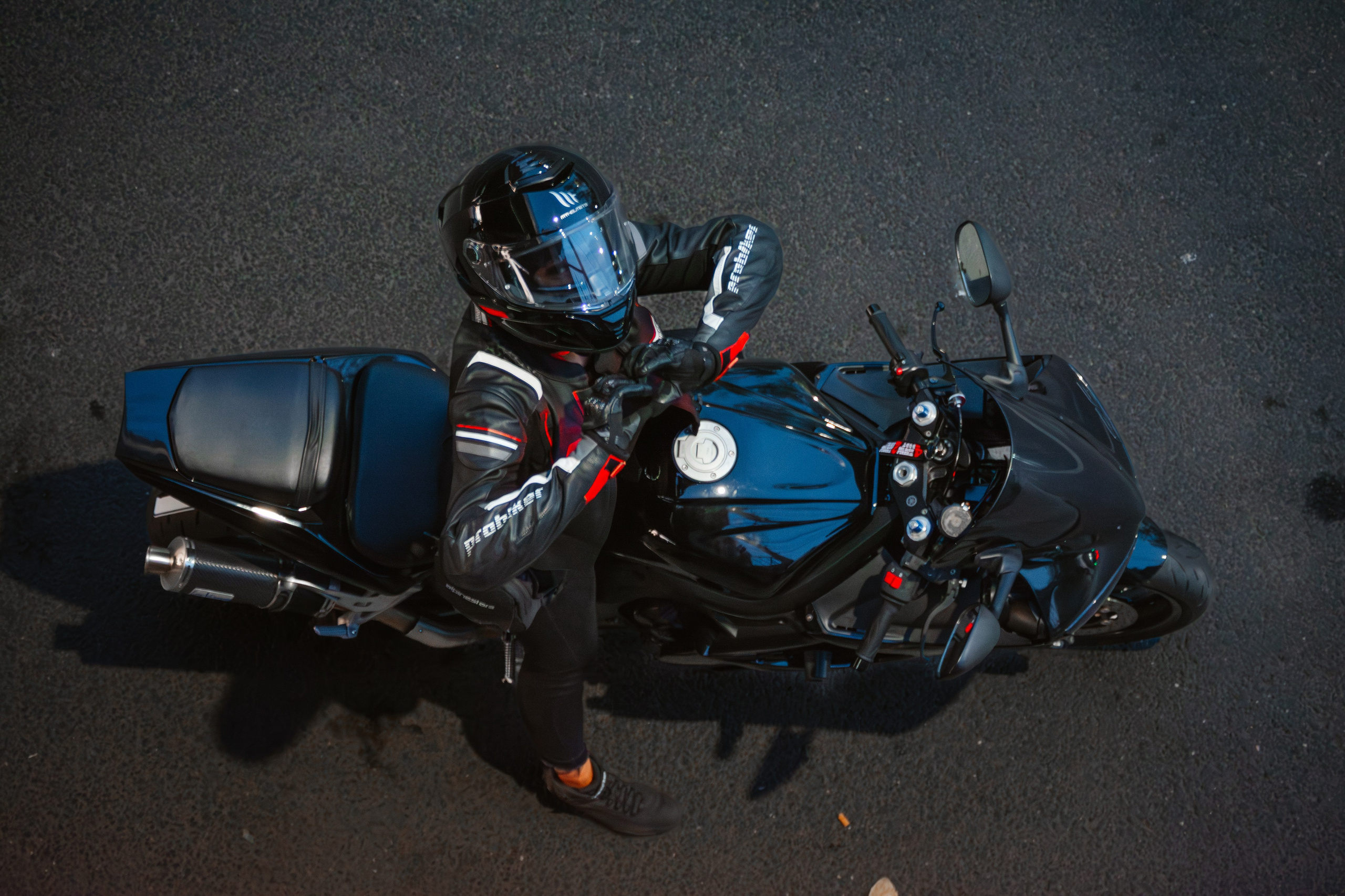 Yamaha R6. Johnnyshoots