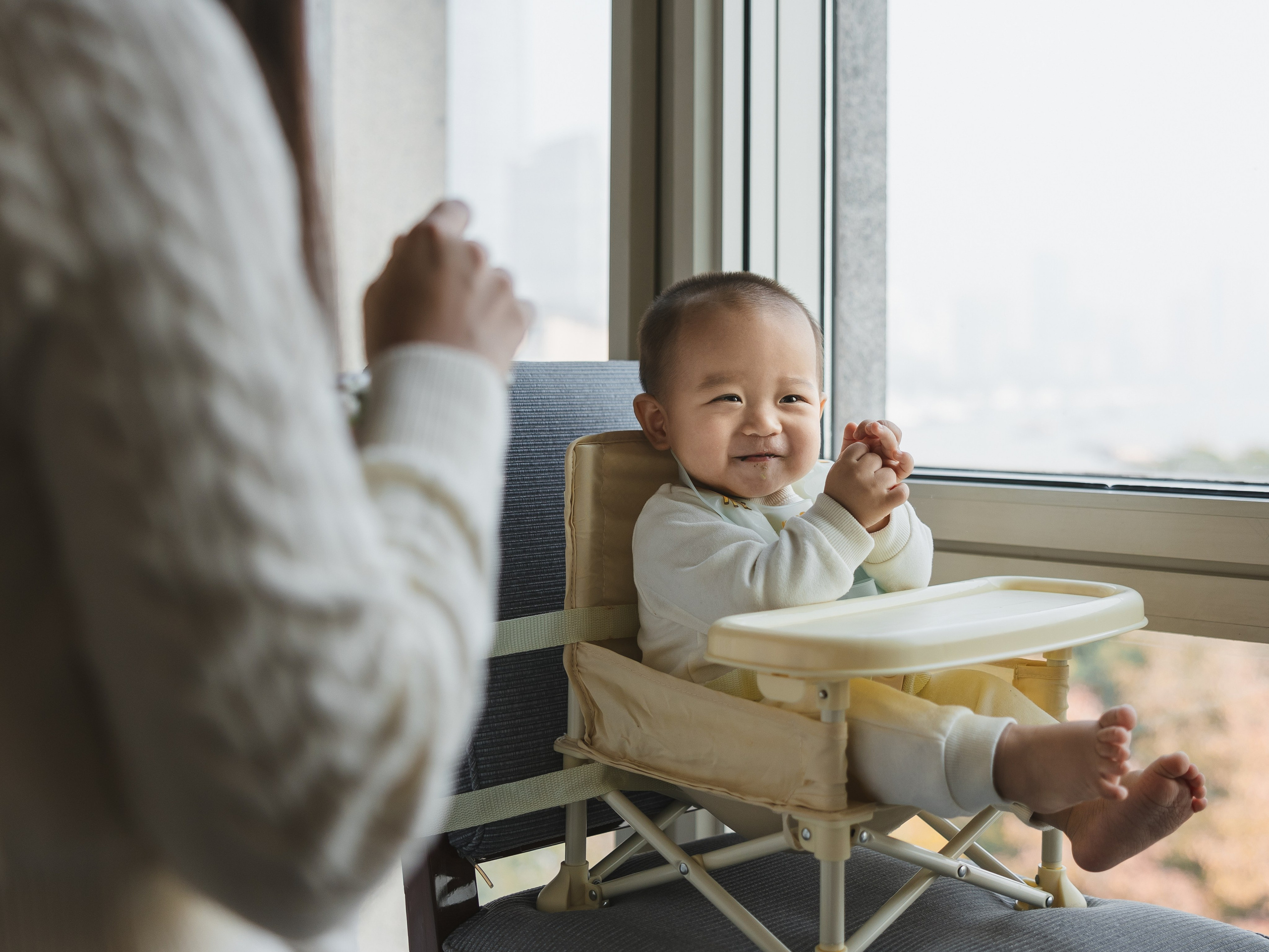 Family photograph in Shanghai. Shanghai Family Photographer Dora