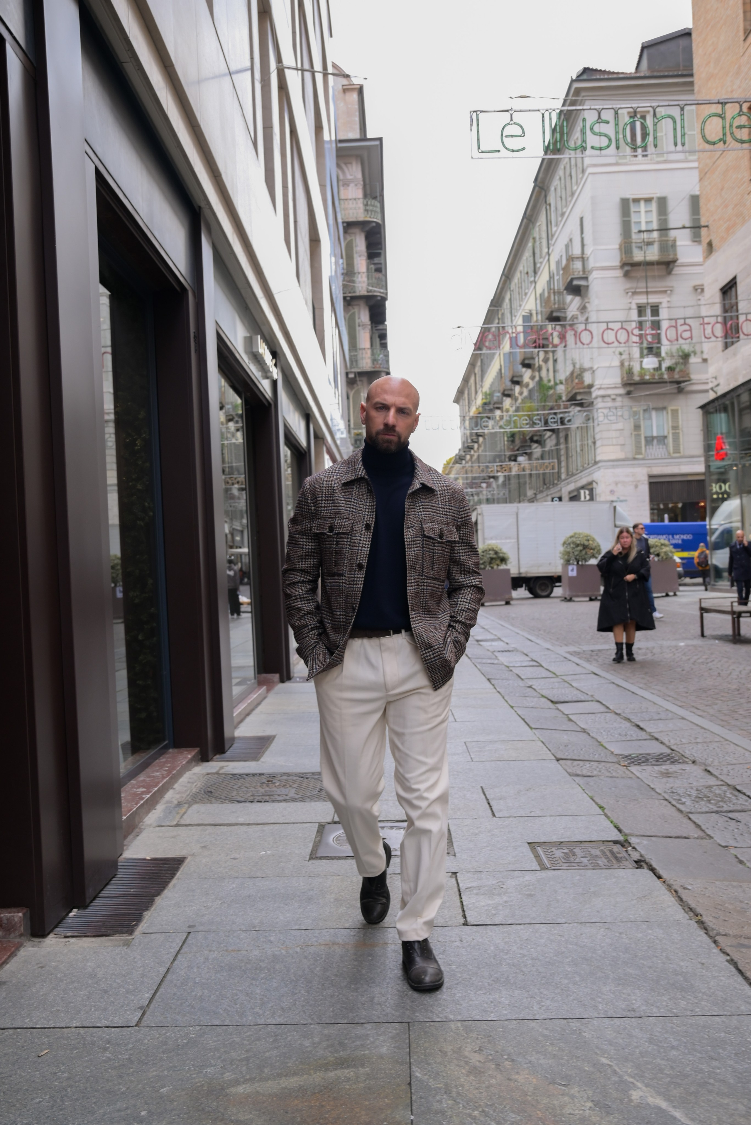 LANIERI - CONTENUTI PER IL PUNTO DI VENDITA DI TORINO