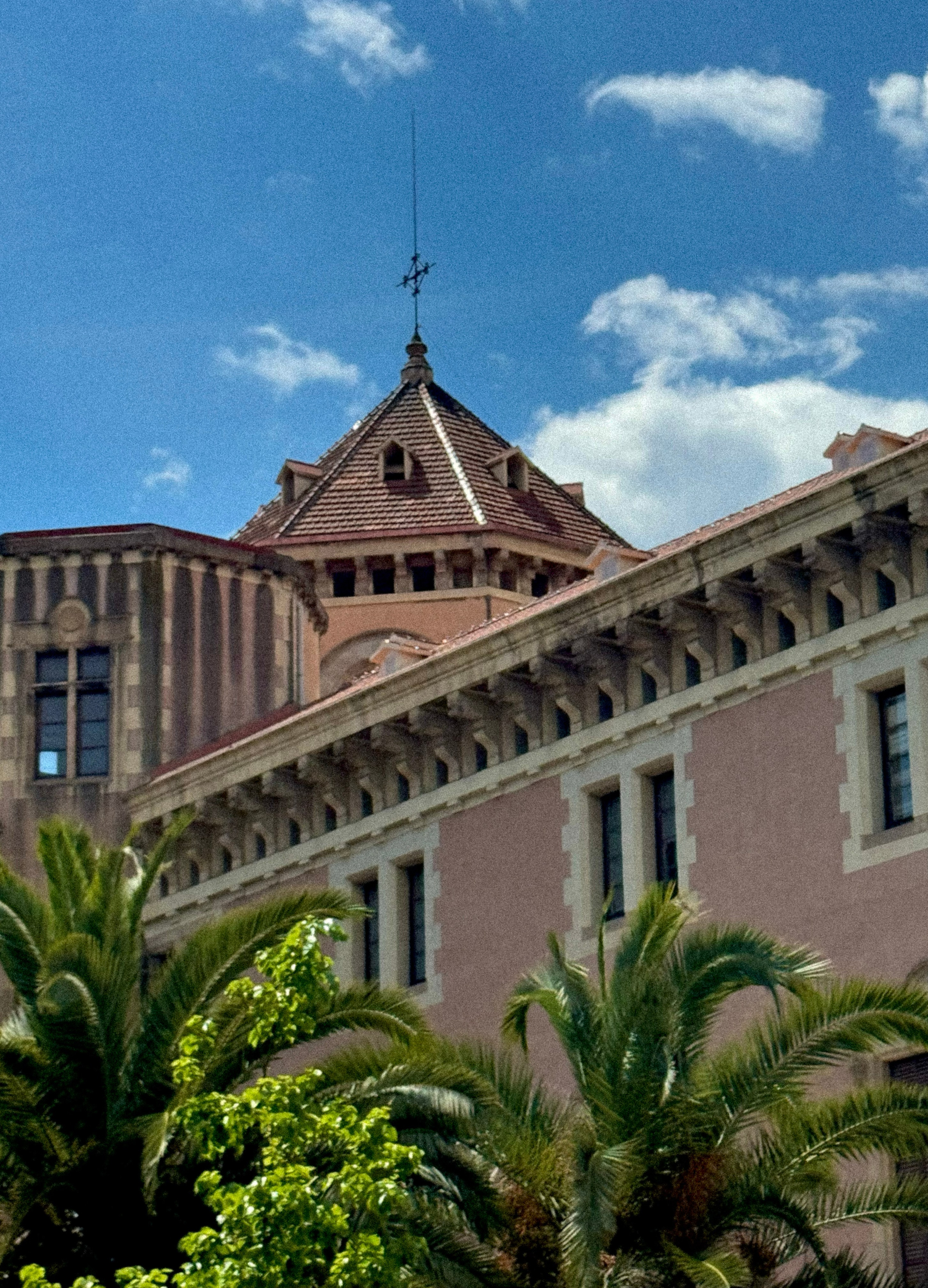 Diario Barcelonés. BNW Around Photography