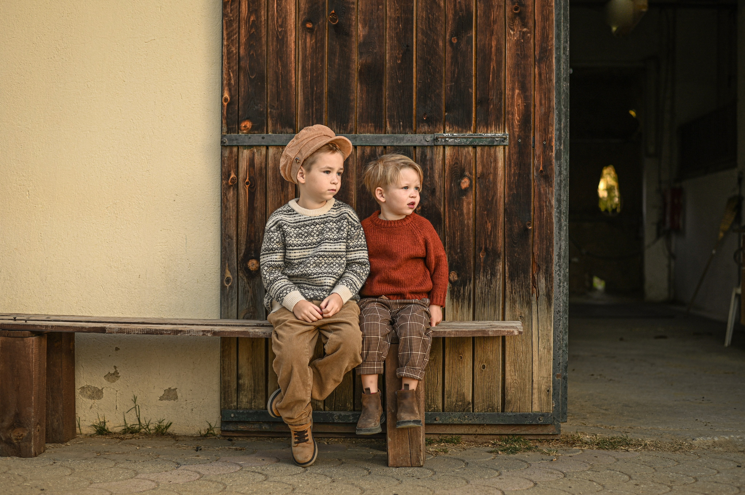 KIDS VINTAGE. Family, children, portrait, and event photography in Thessaloniki