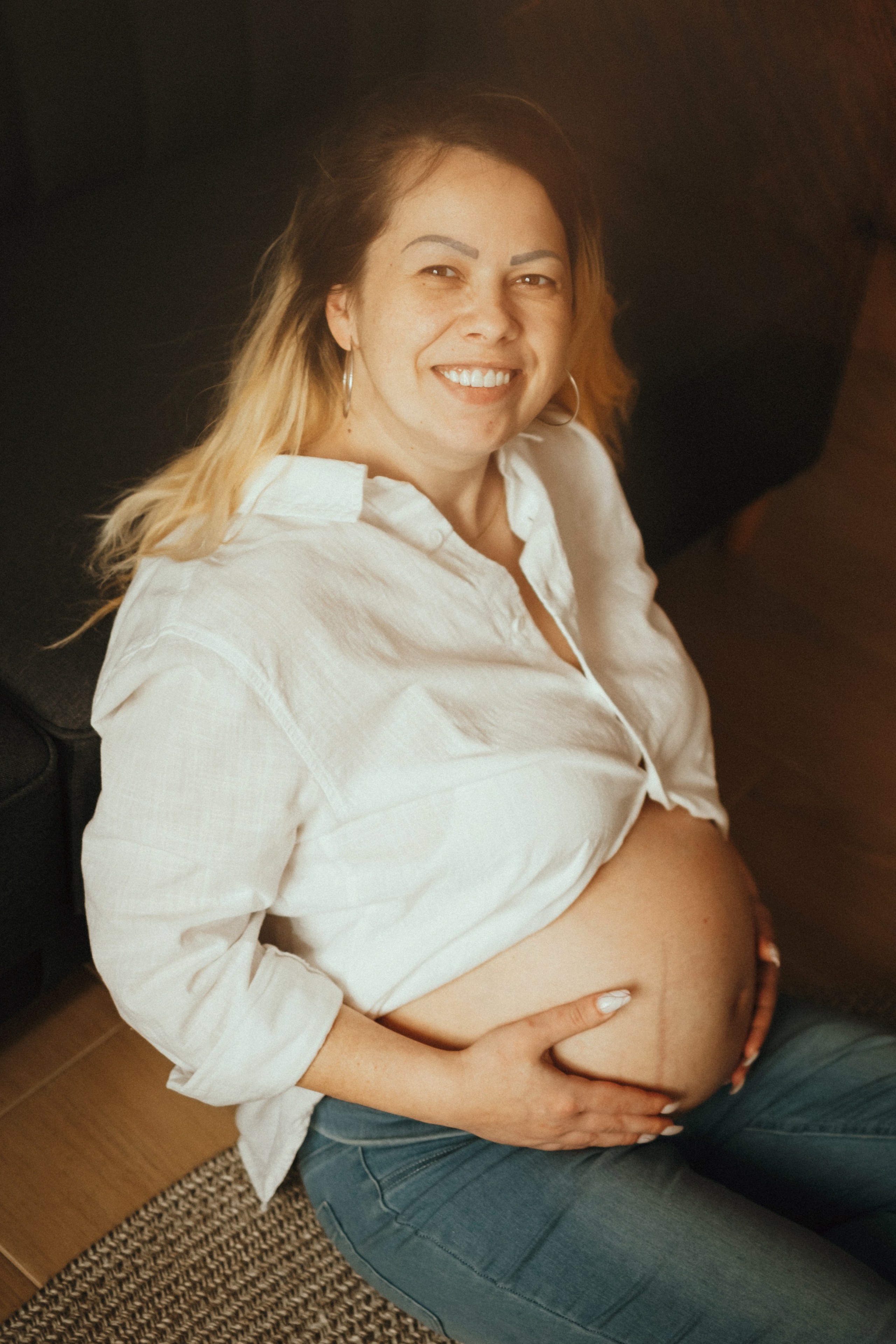 Ședințe foto pentru gravide. Fotograf de familie în Oradea Katsiaryna Ciortan