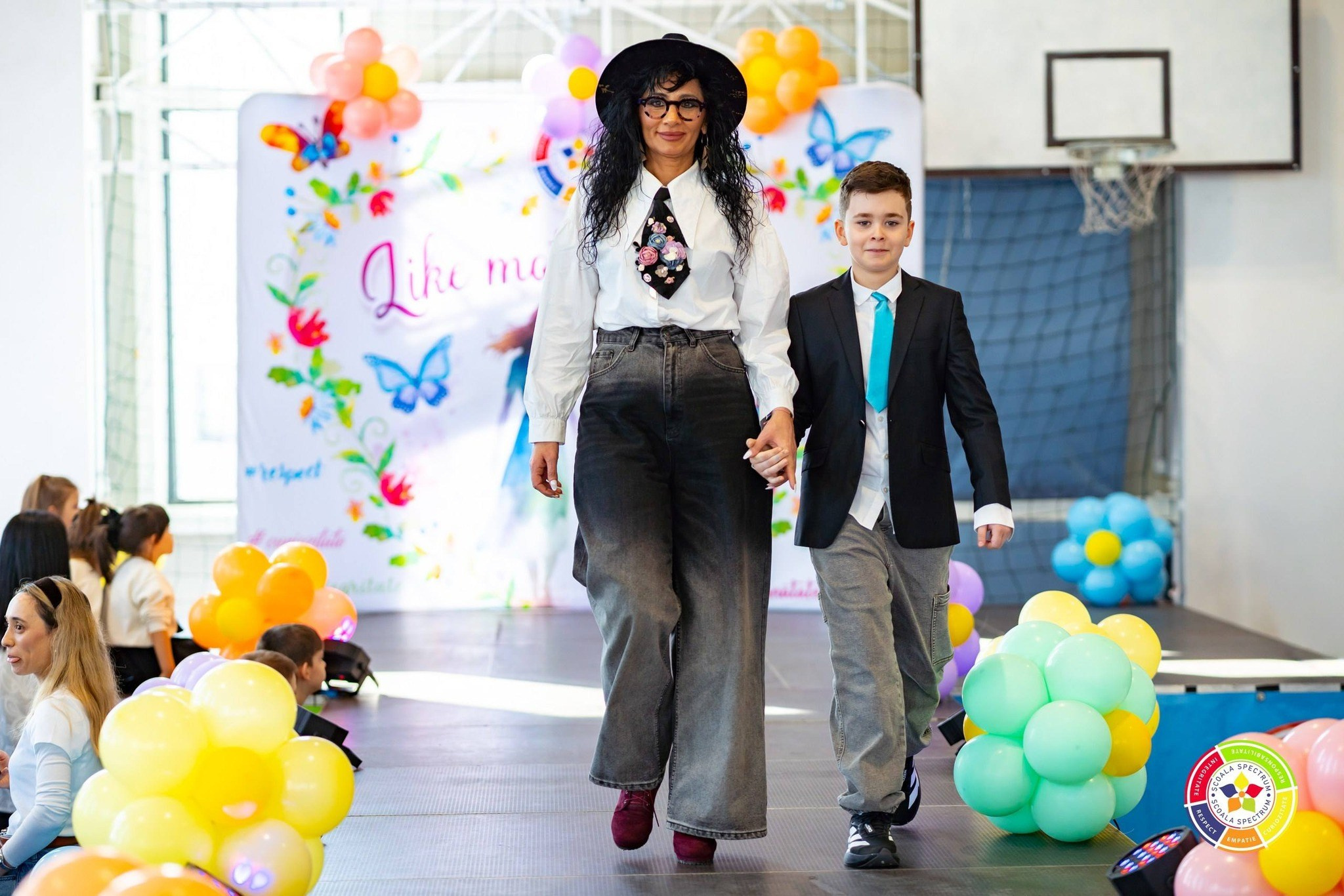 Spectrum “Like Mother, Like Child”. Adelinne — fotograf profesionist în Constanța pentru familii, bebeluși și evenimente