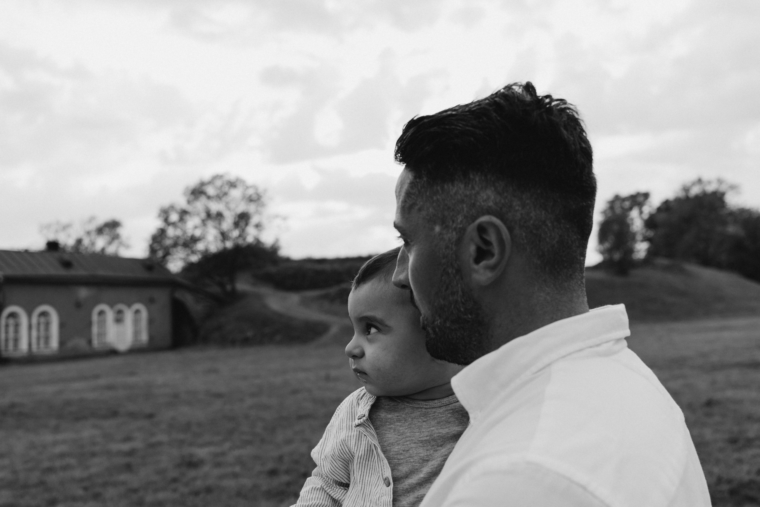 Summer. Wedding and potrait photographer in Helsinki Vickan O