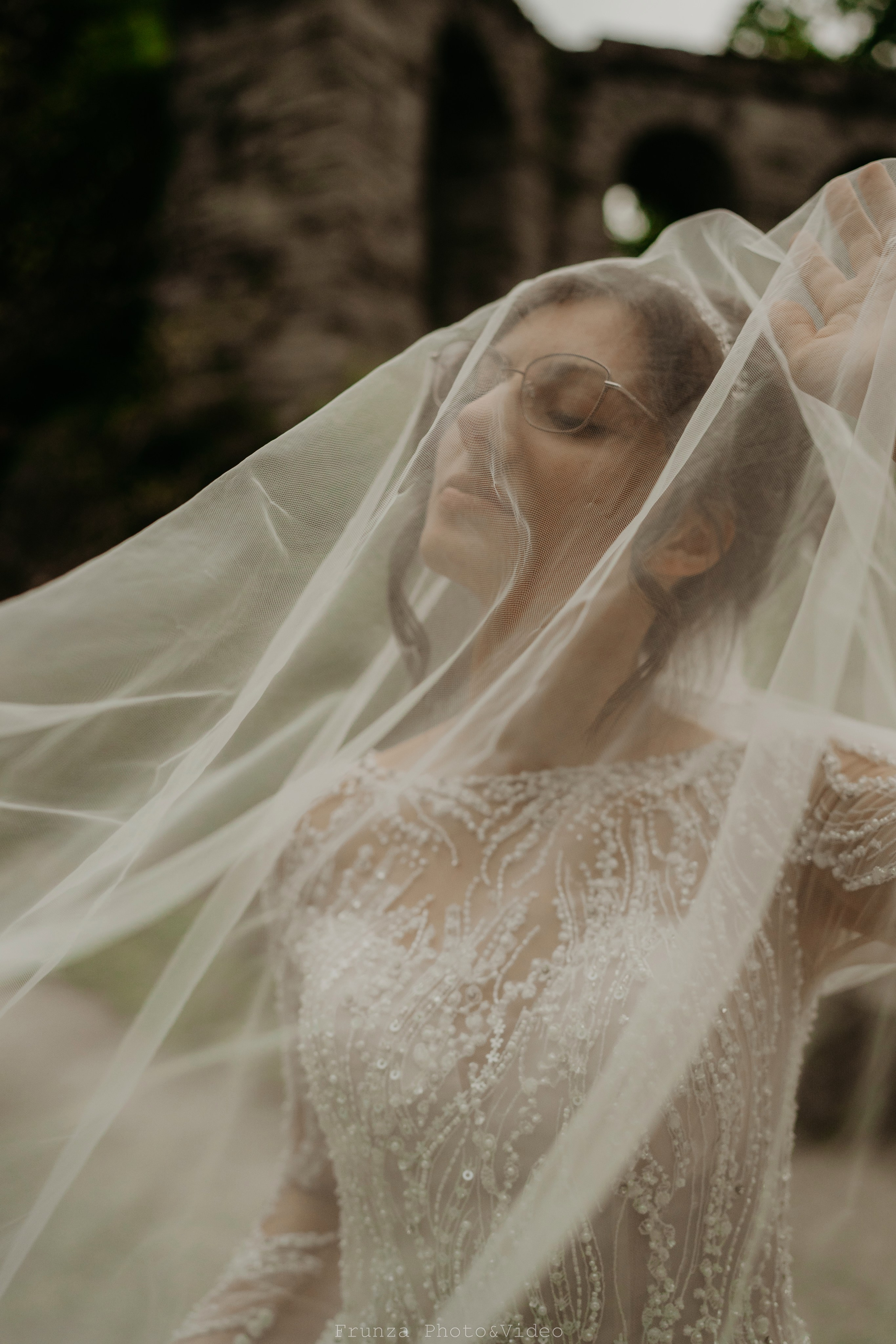 Diana & Cristian / Trash the dress. Foto / Video nunta Deva, Hunedoara