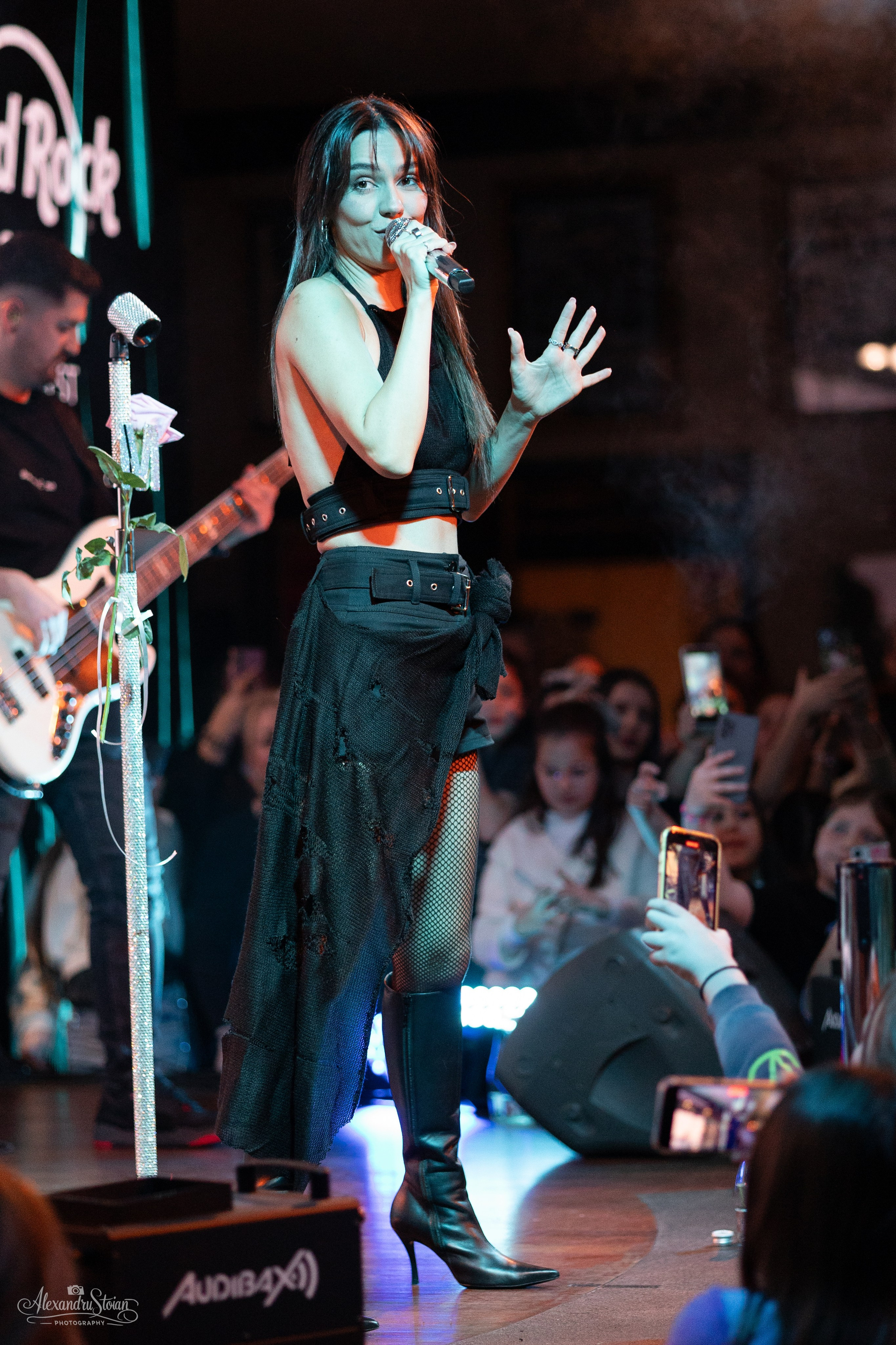 Mira — Hard Rock Cafe. Http://www.alexphoto.ro