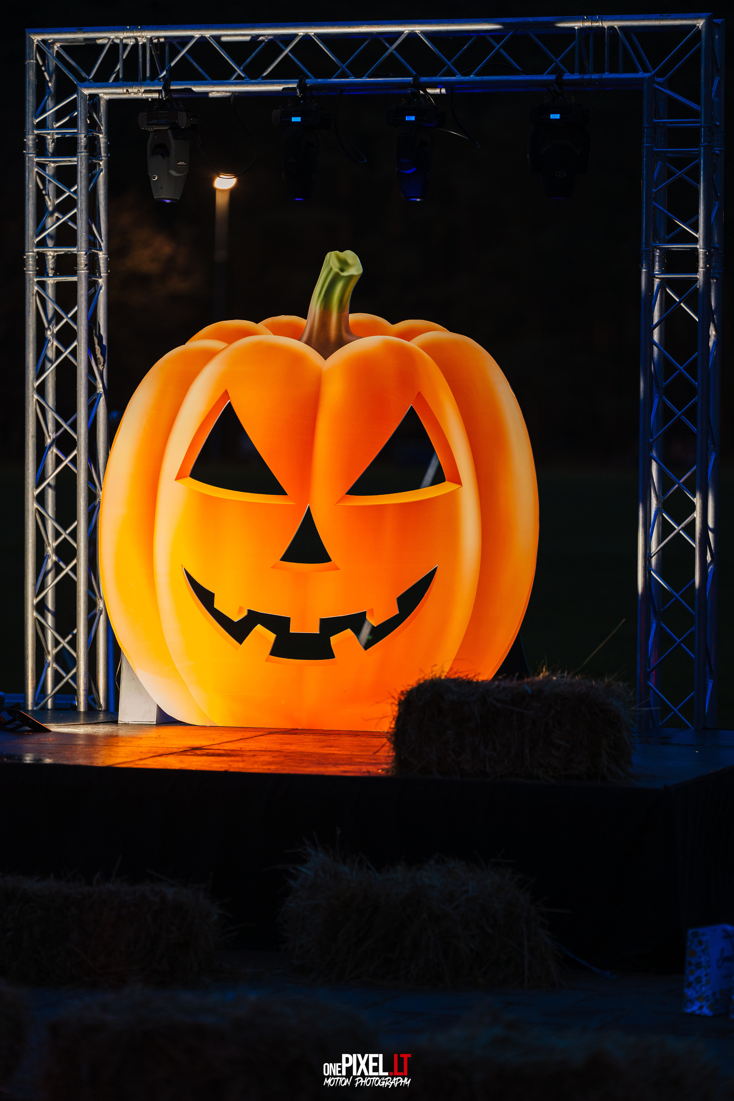 ZOMBIE RUN 2022. OnePIXEL