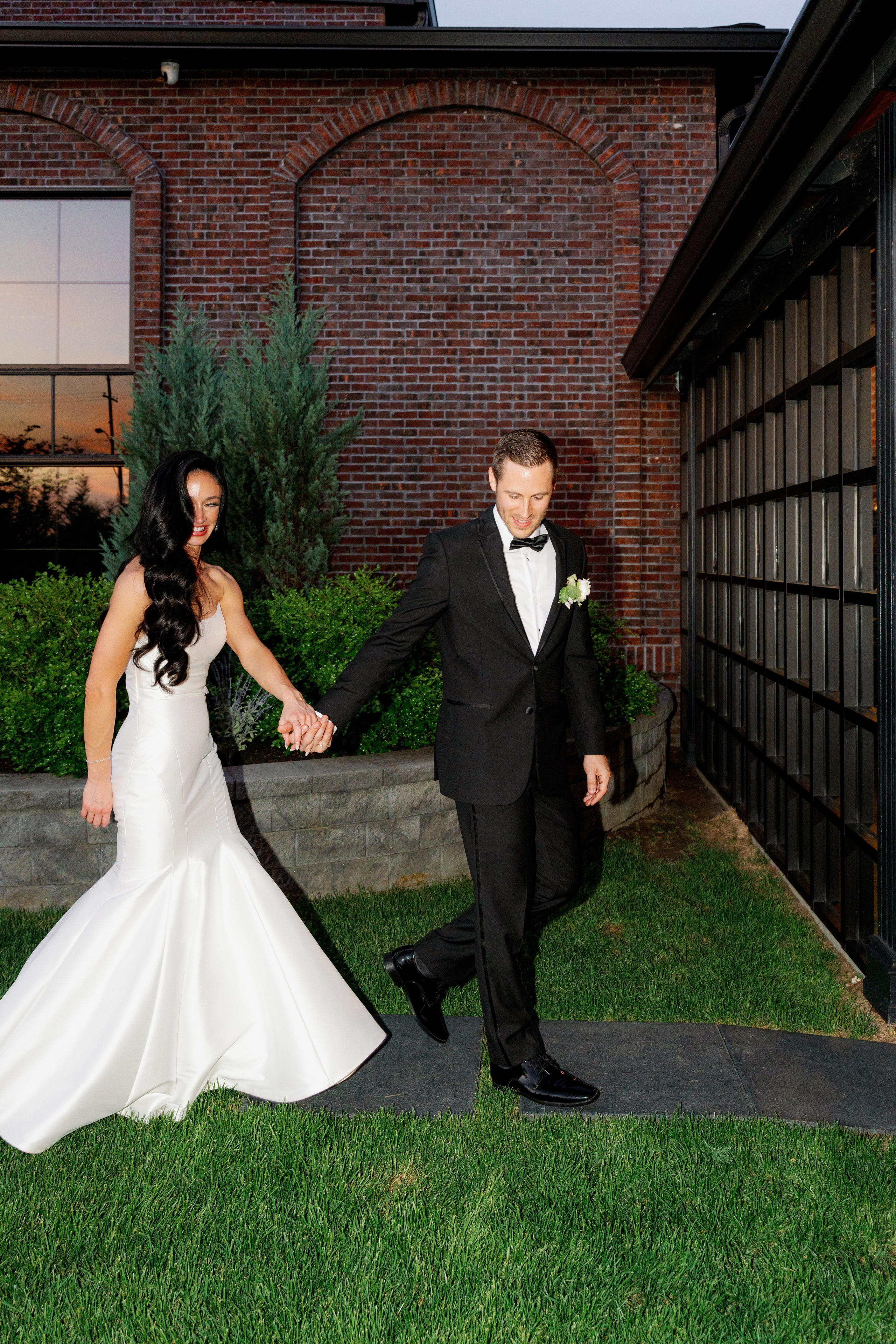 Ashley and Bobby. Wedding photographer and videographer New York | New Jersey