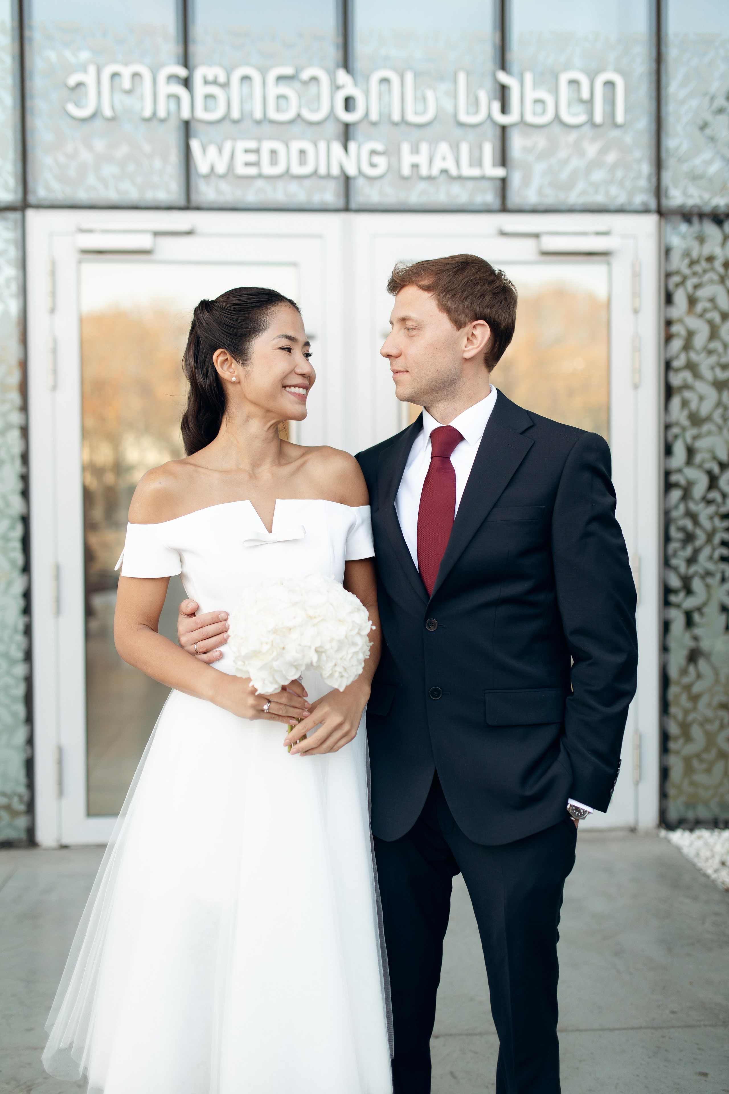 Yuri & Sara. Wedding photographer in Georgia