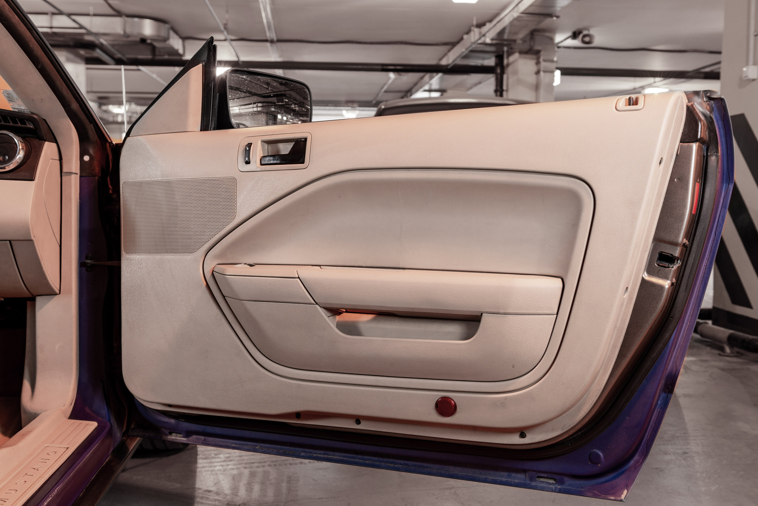 Фотосъемка Ford Mustang для продажи. ФОТОГРАФ МЕКСИКА КИНТАНА-РОО