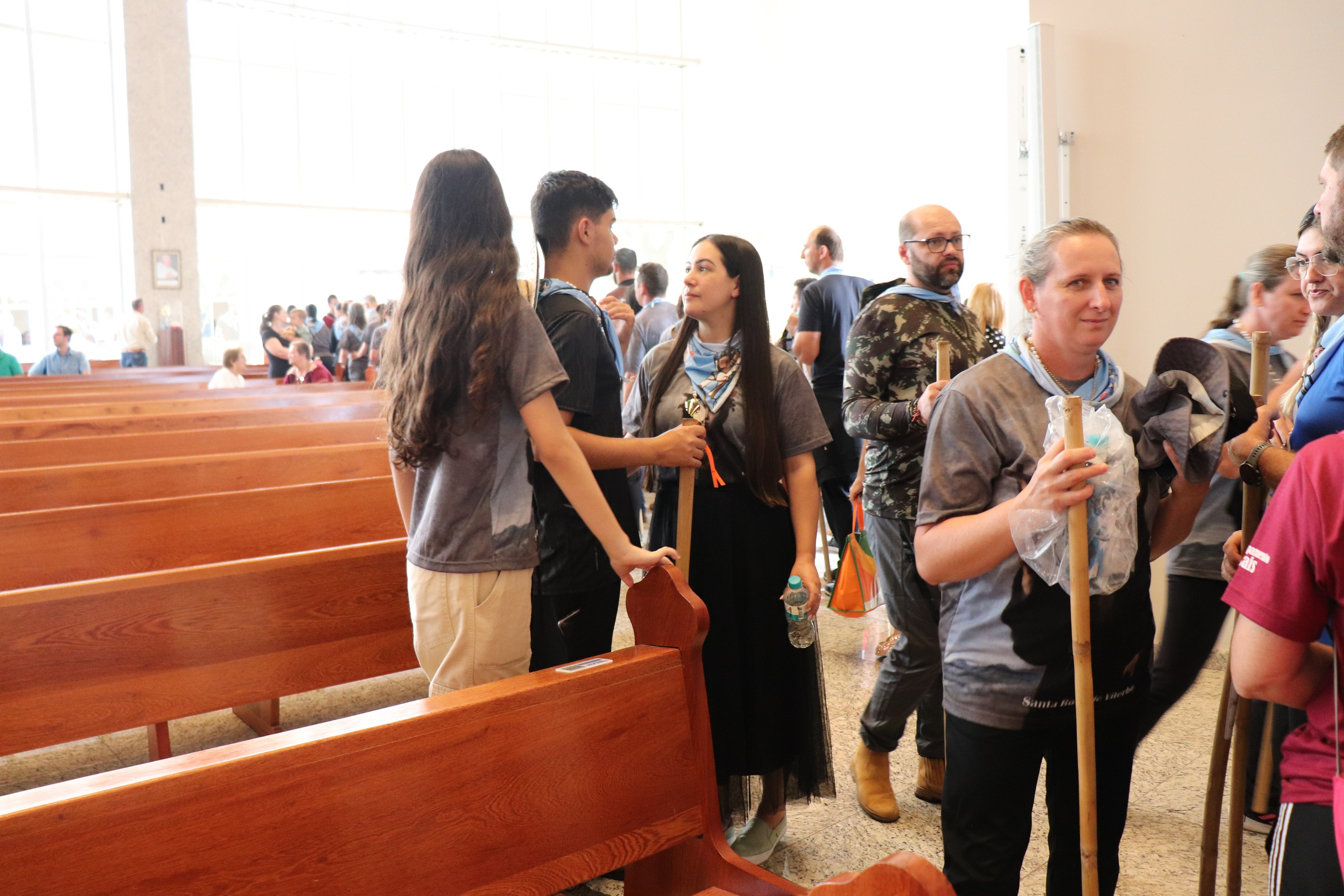 Peregrinação Nossa Senhora de Belém. Handa Produções