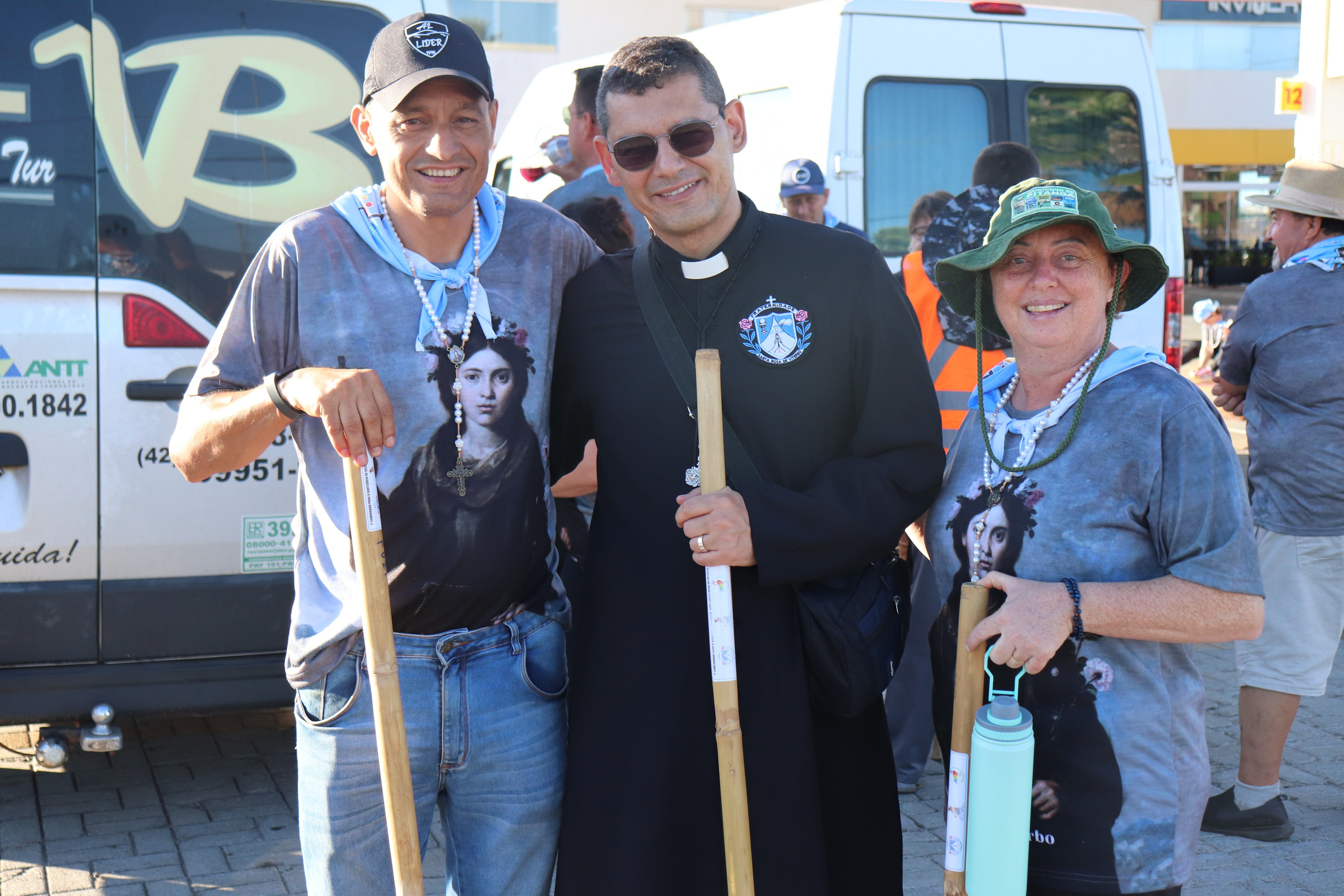 Peregrinação Nossa Senhora de Belém. Handa Produções