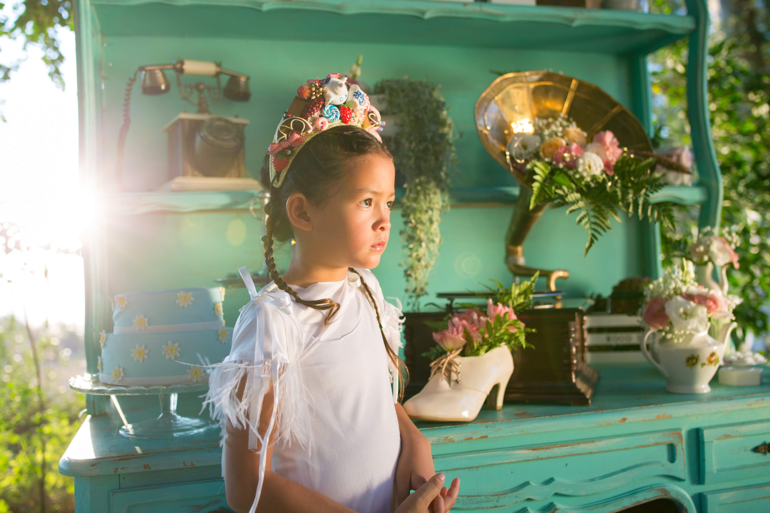 Little bridesmaids. AMIR BUCHNIK PHOTOGRAPHER