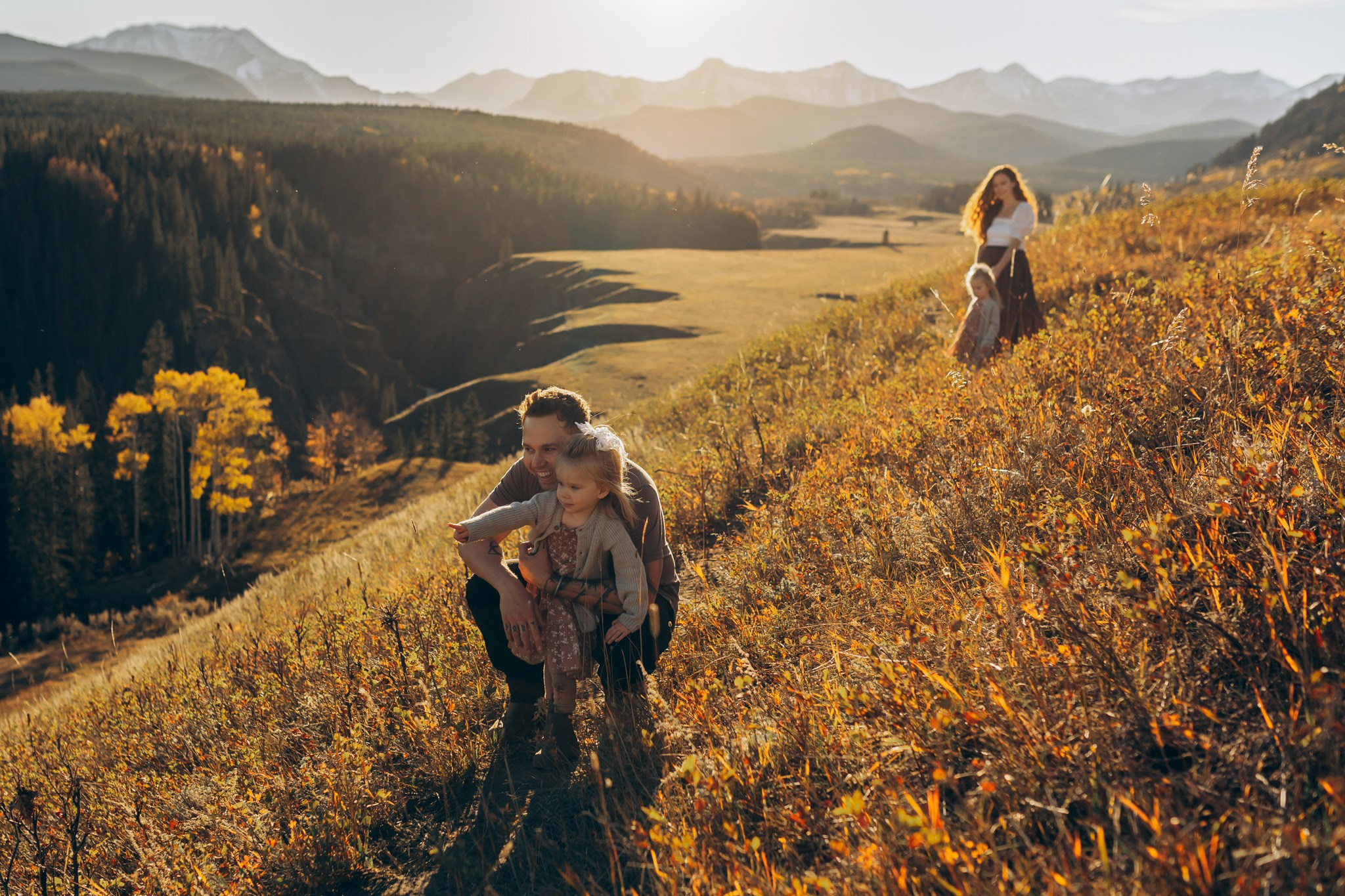 Family. Wedding and family photographer in Calgary Kate Beliaeva
