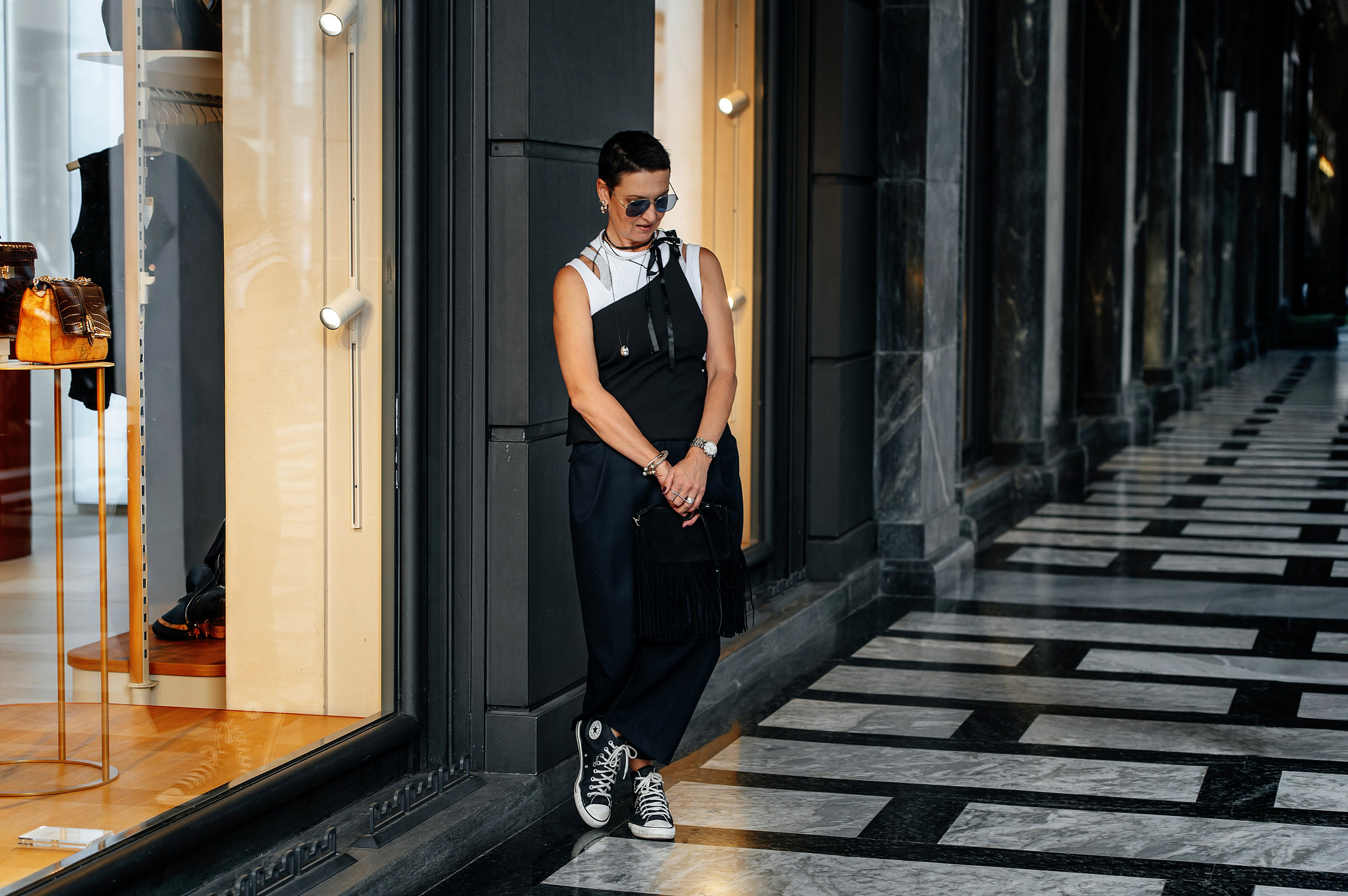 Milan, Autumn 🍂, Julia. Wedding photographer from Moldova Alexey Chipchiu