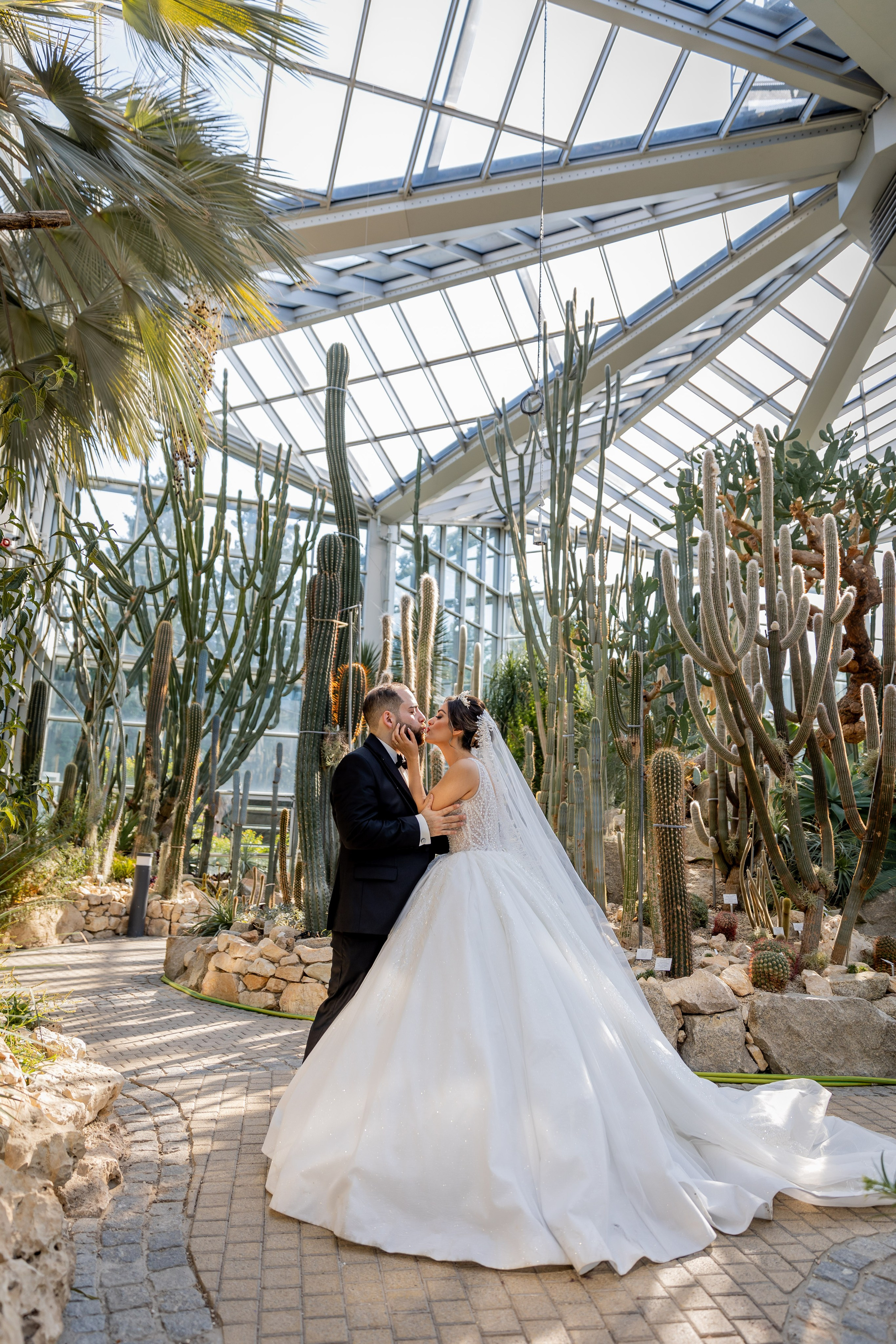 Ahmed und Emine. Wedding Stories — Professional Wedding Photography & Videography in Germany, Italy, Spain & all across Europe