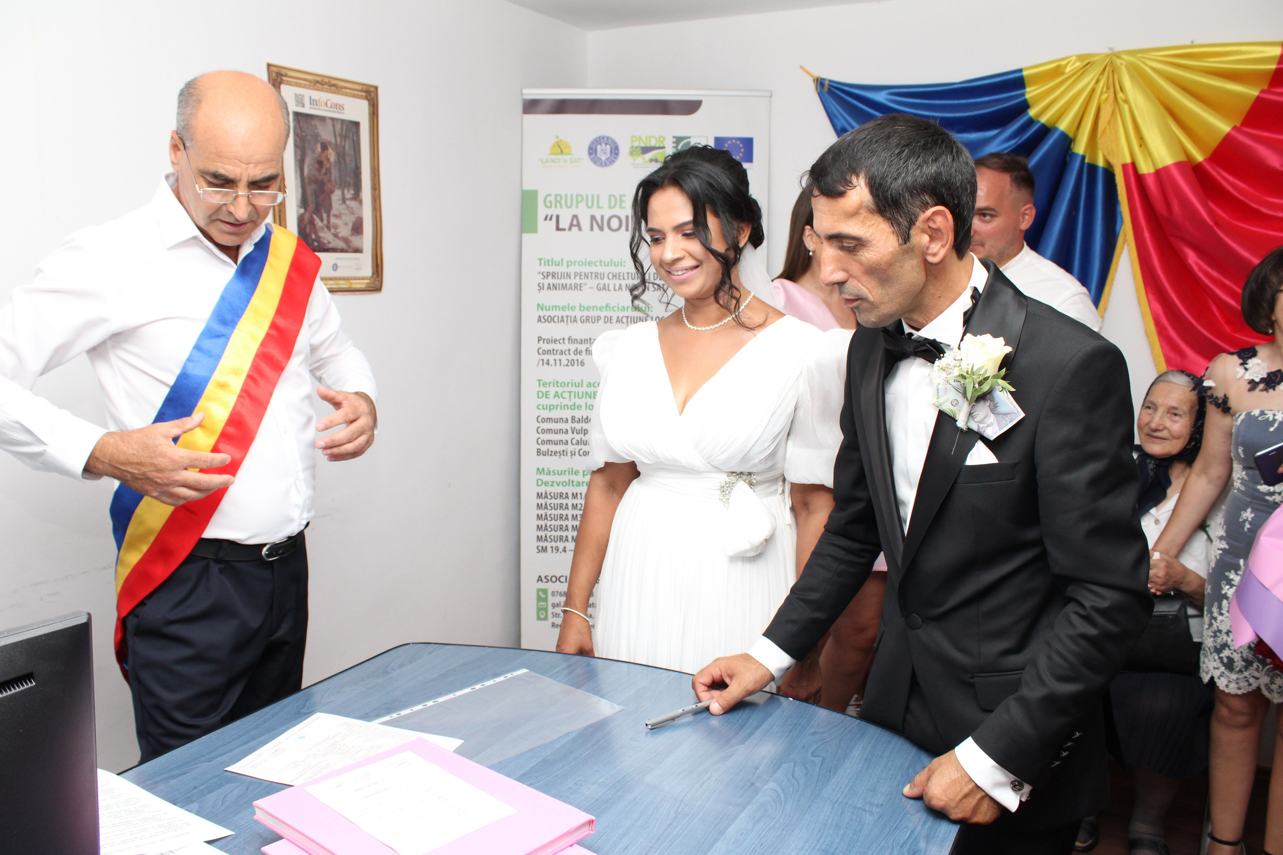 MINEL & MALINA. PETRU BYZO - family and children photographer in ROMANIA