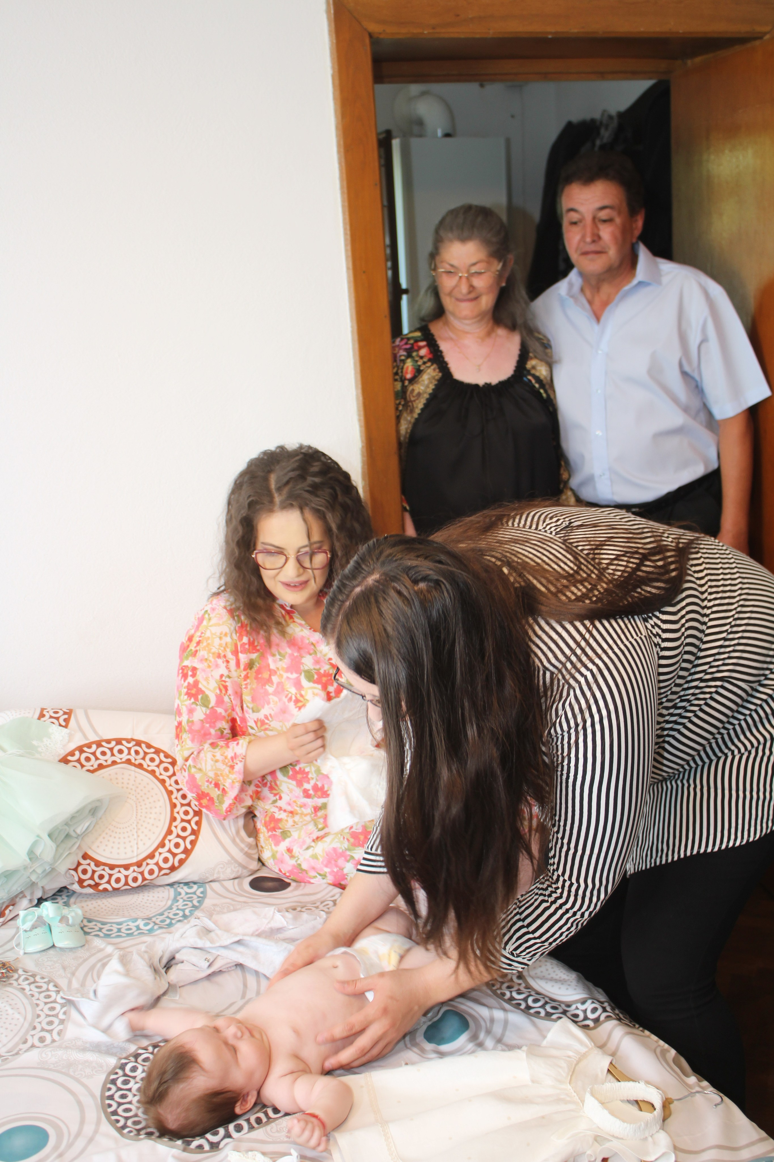 BYZO MEDIA. PETRU BYZO - family and children photographer in ROMANIA