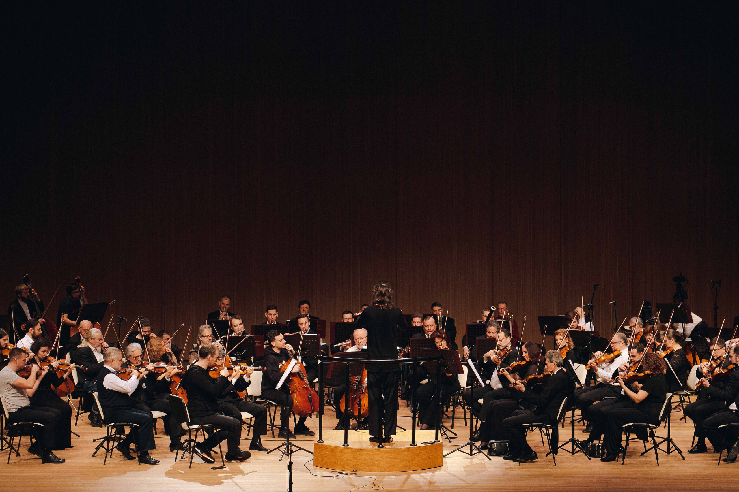 The Tchaikovsky Academic Grand Symphony Orchestra in Baku. Wedding&Event photographer Ismail Rzayev in Baku