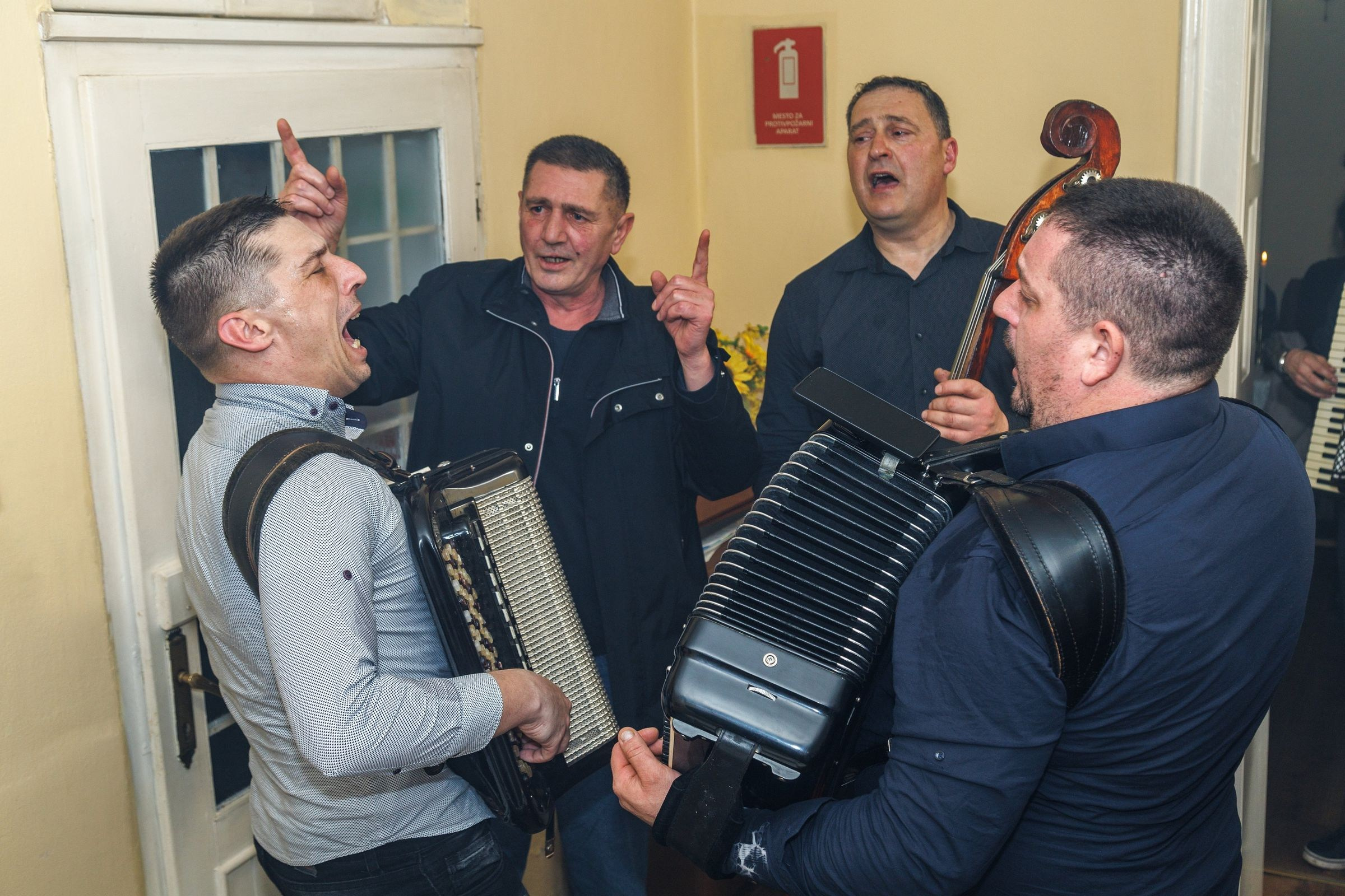 Olja i Adrijan. Fotograf za vaše značajne događaje