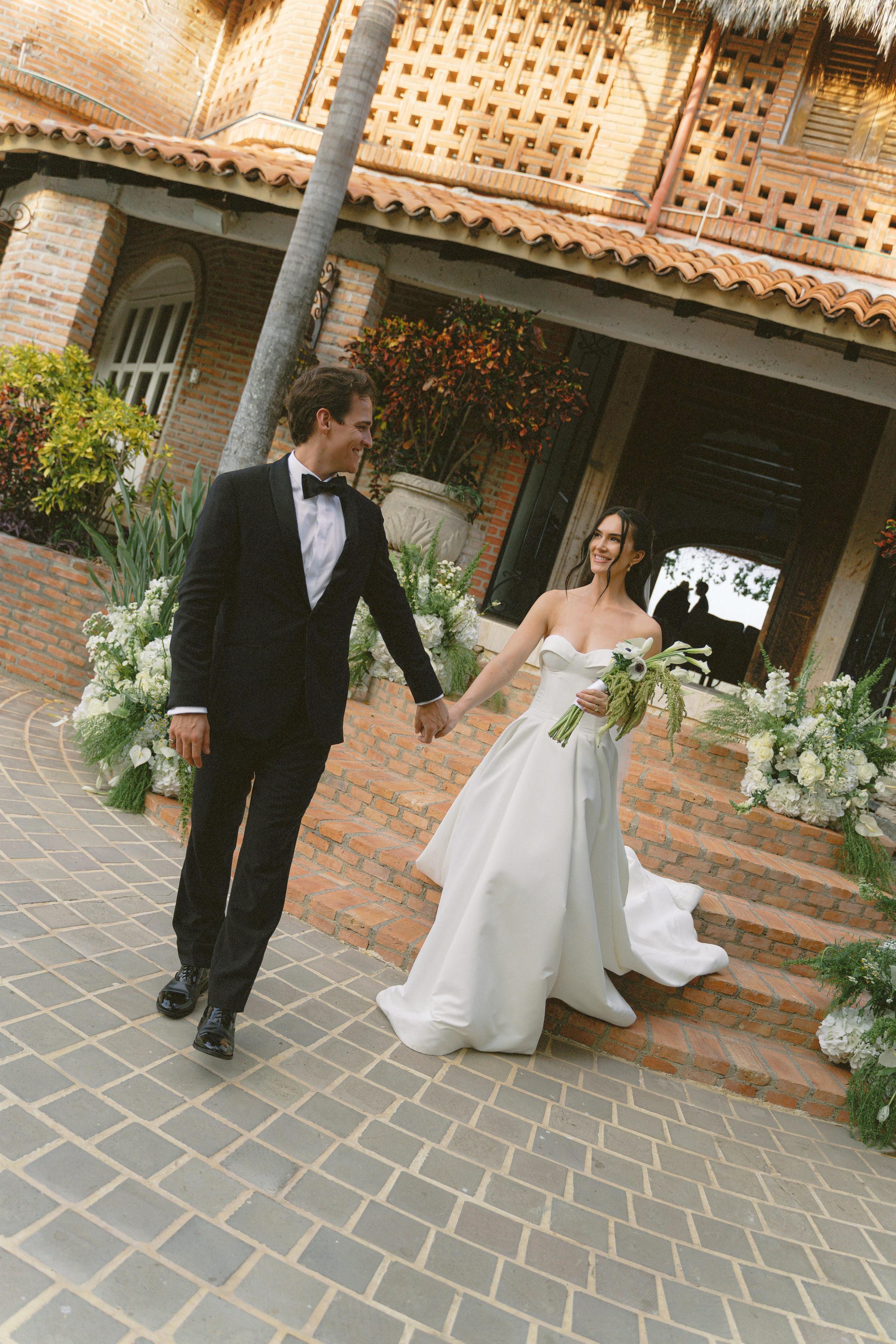 Olivia & Luke. Sayulita Wedding Photographer, Puerto Vallarta, Cabo