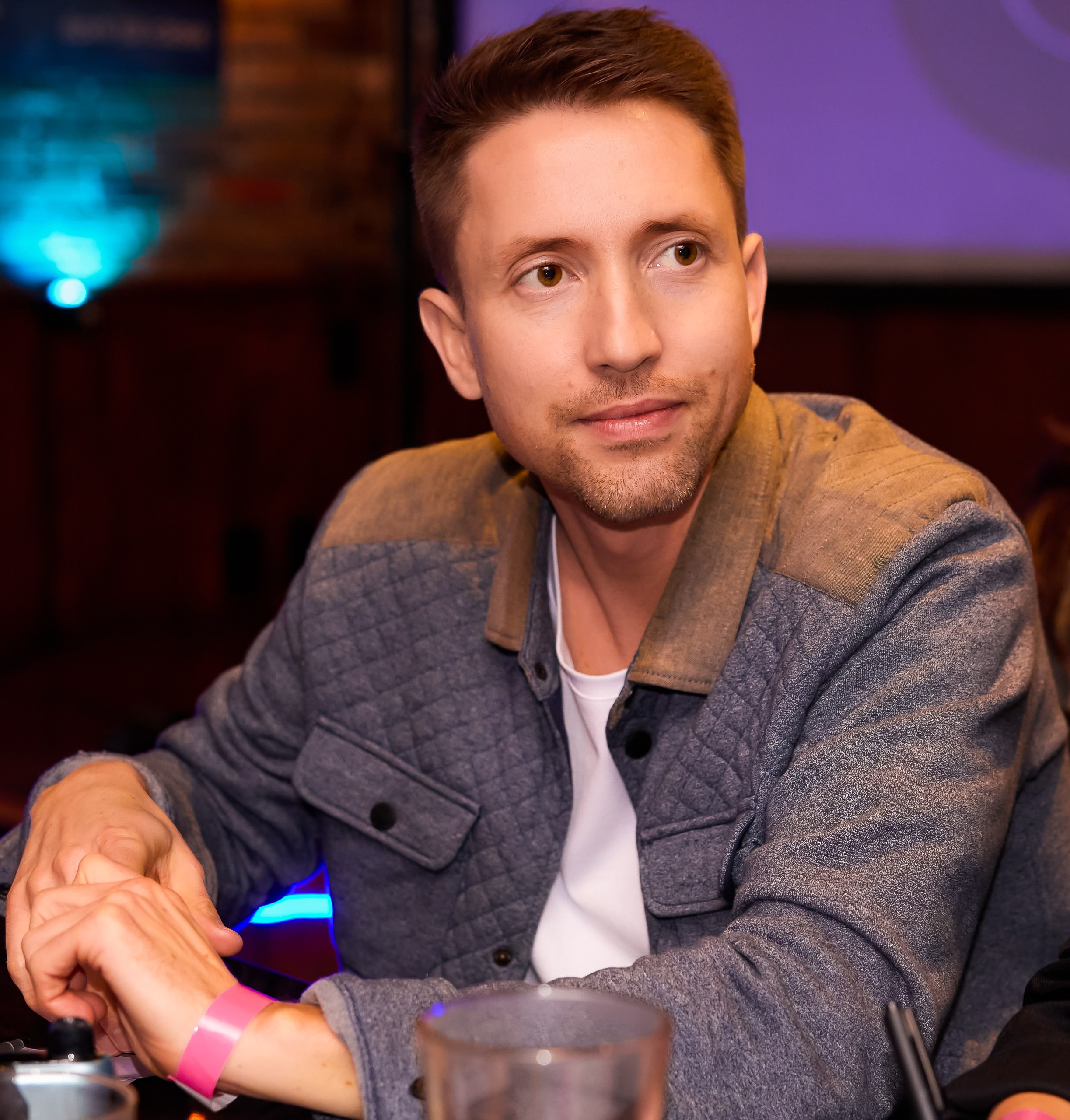 SOUNDS GOOD#2. Photographer Julia Makoveeva