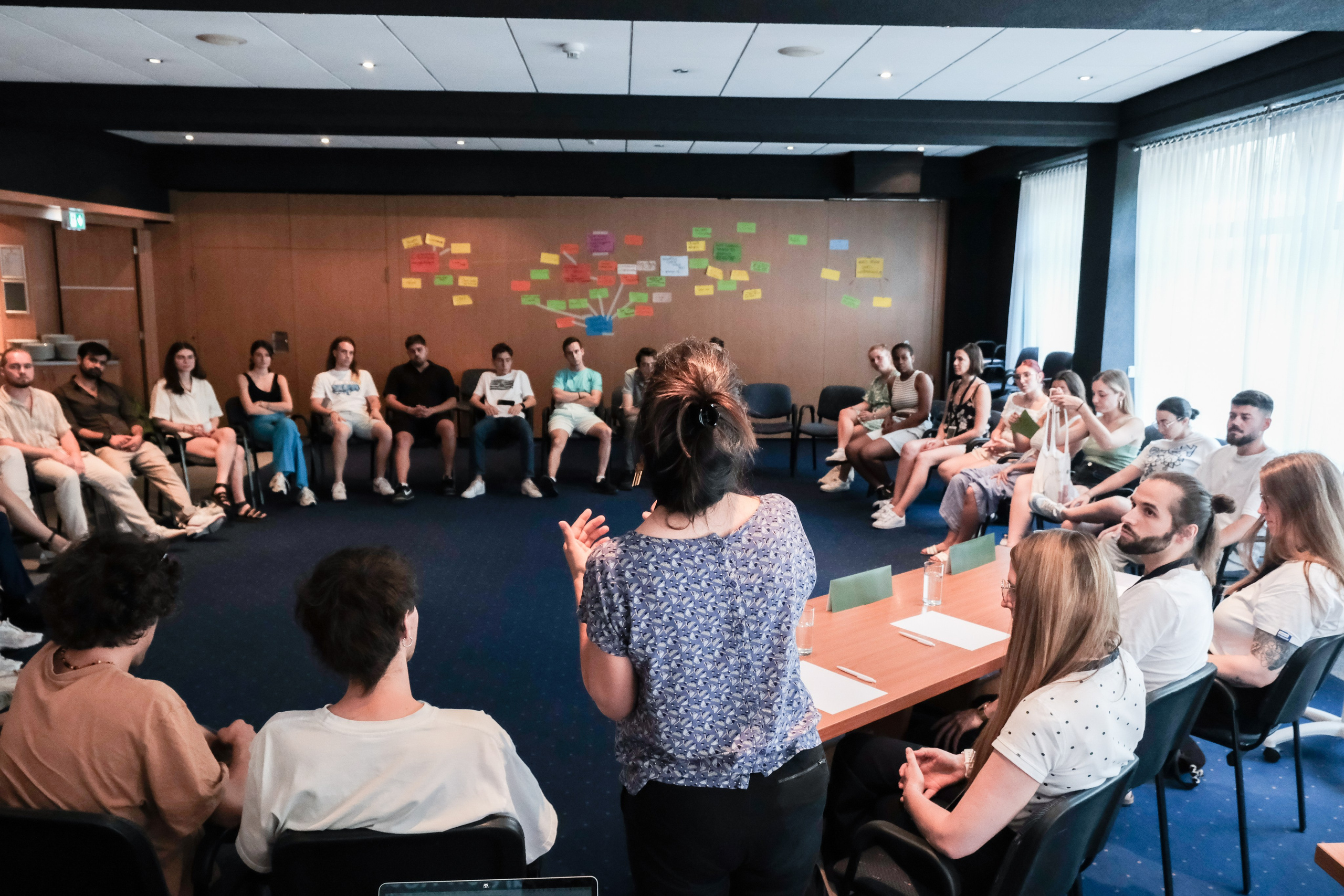 Für Konferenzen. Photo & video storytelling from Berlin