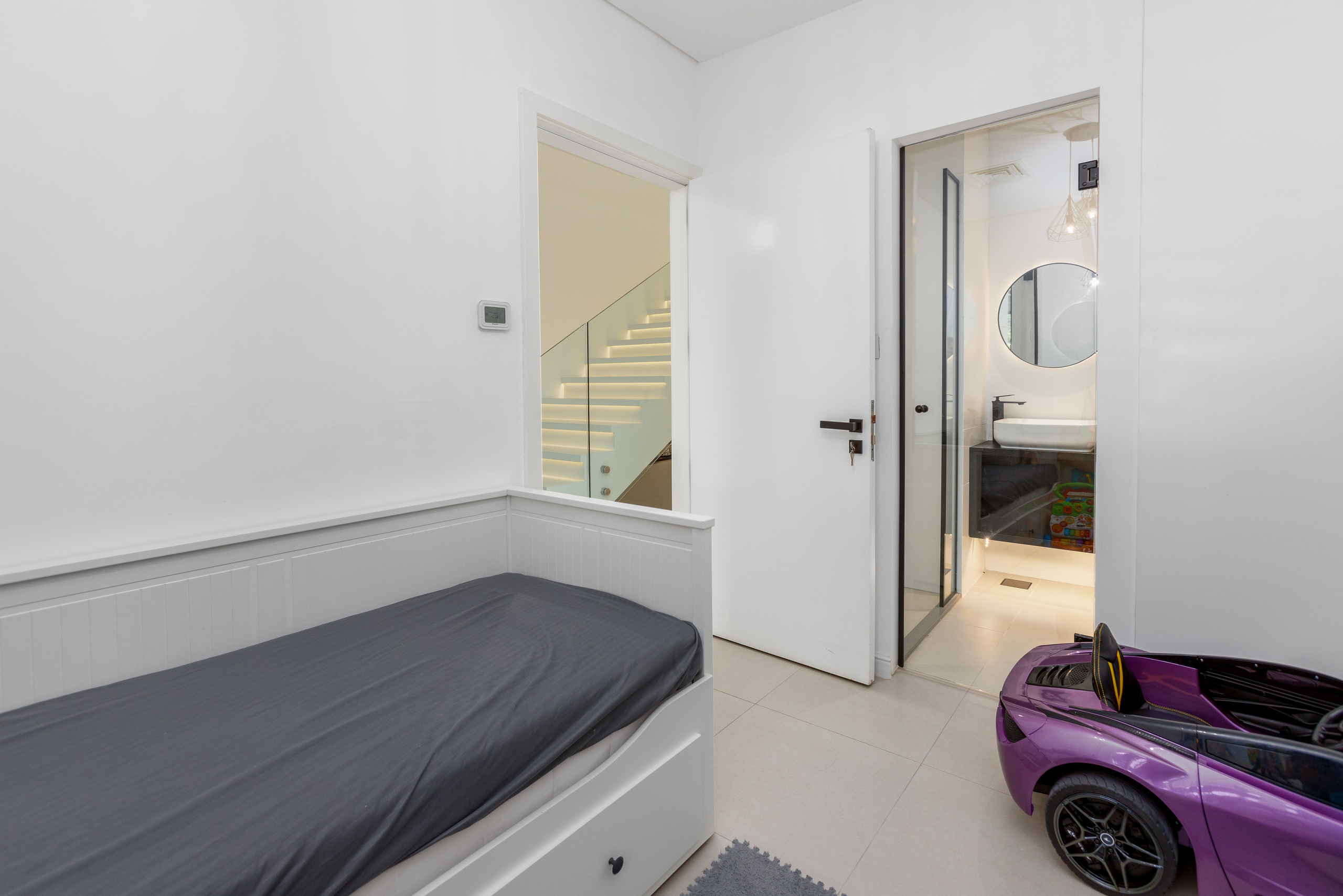 Brookfield Damac hills. Samy Mar Boy │Portrait, Automotive and Real Estate Photographer