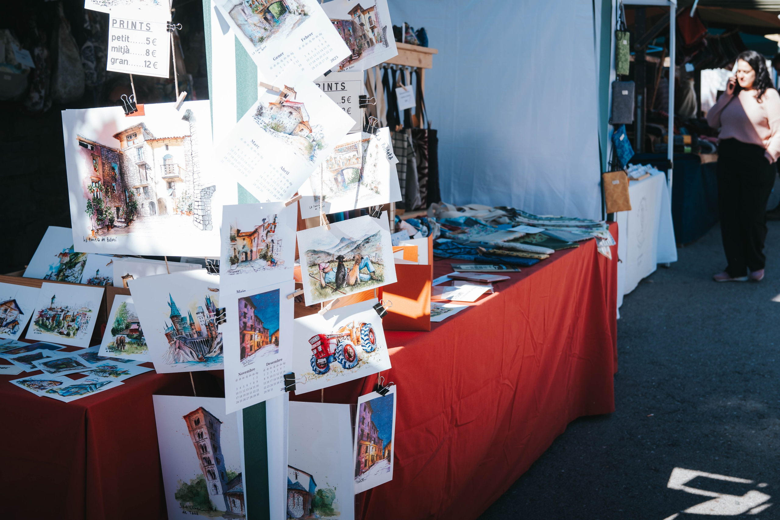 Mercadillo, La Pobleta de Bellveí. Alba del Norte Studio