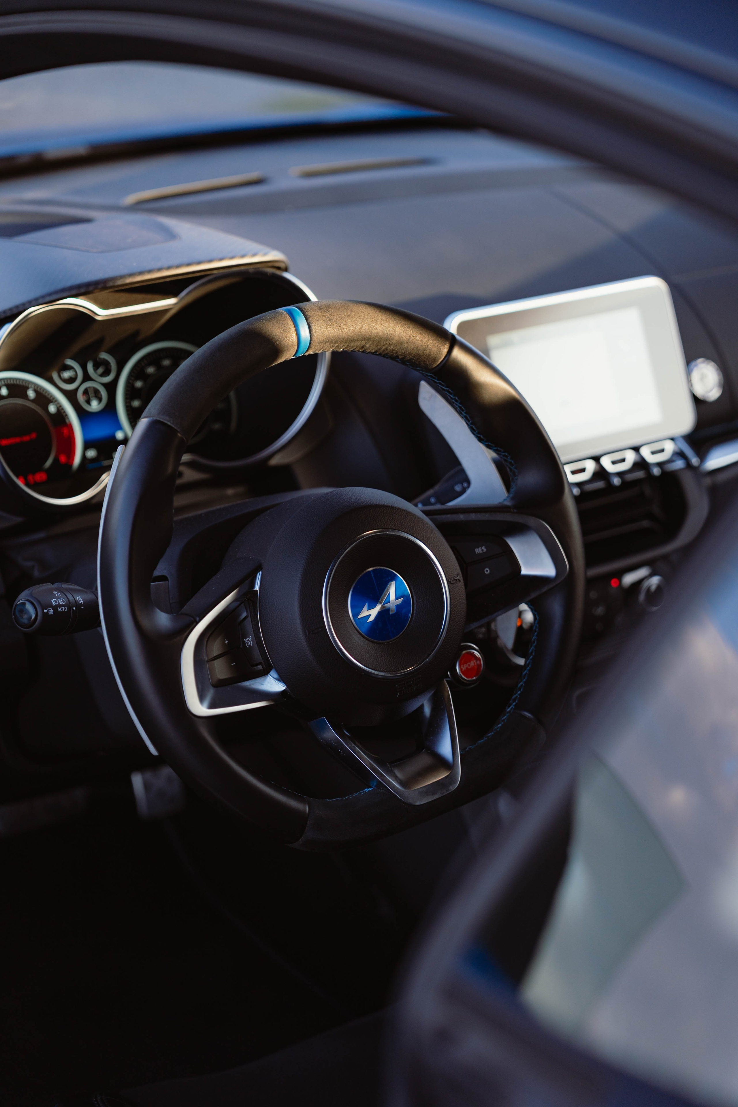 EM Automotive. Weeding photographer / event / portrait