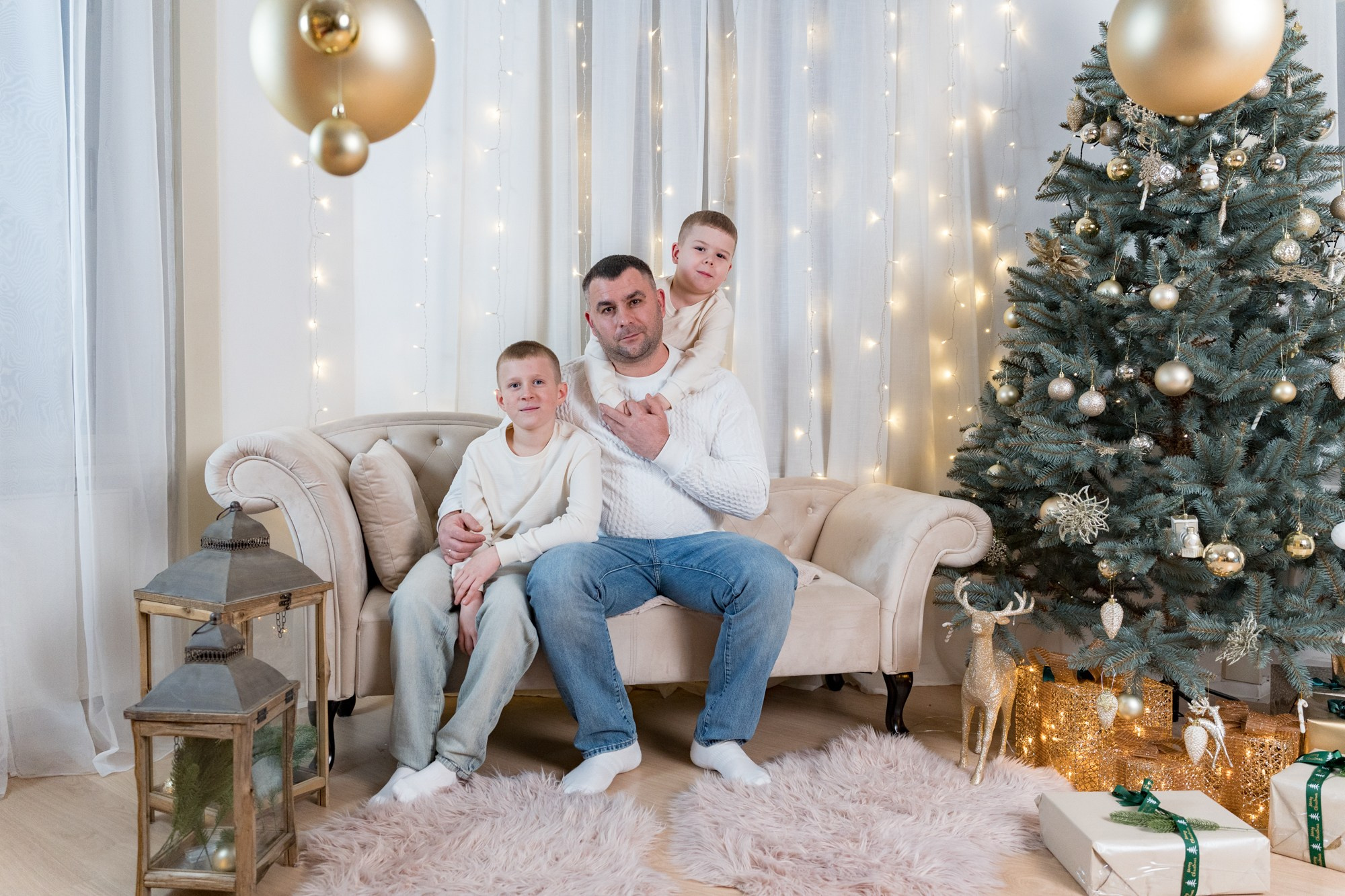 VÁNOCE. RODINNÁ FOTOGRAFKA LABYK KATERYNA