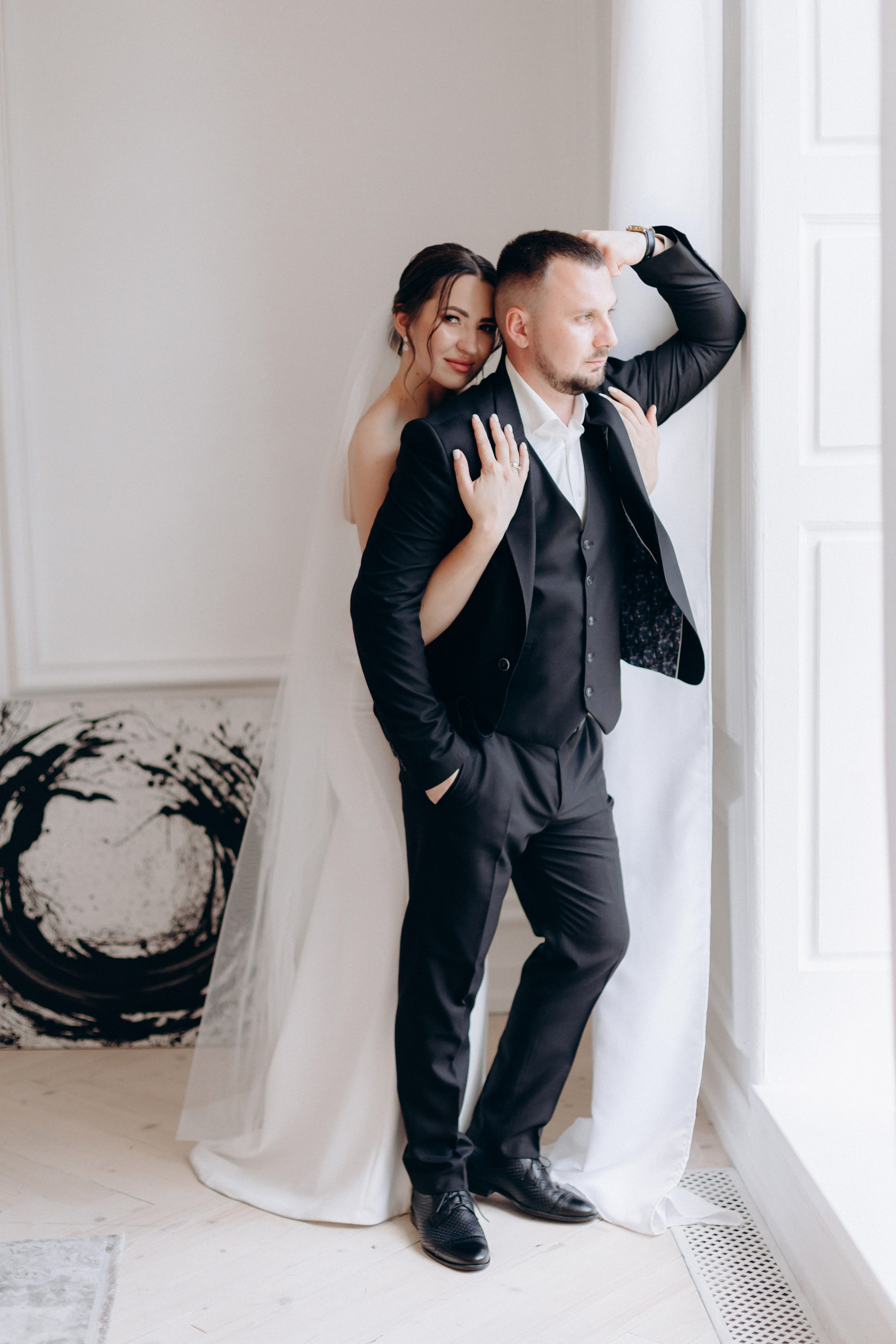 White Wedding. Wedding and Family Photograph