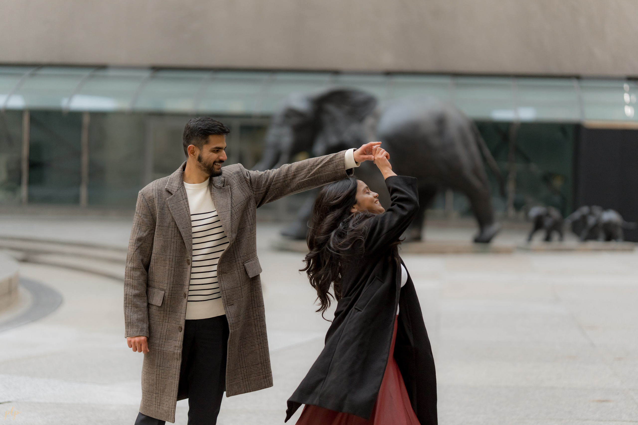 Harsh & Sneha. Wedding Photographers and Filmmakers