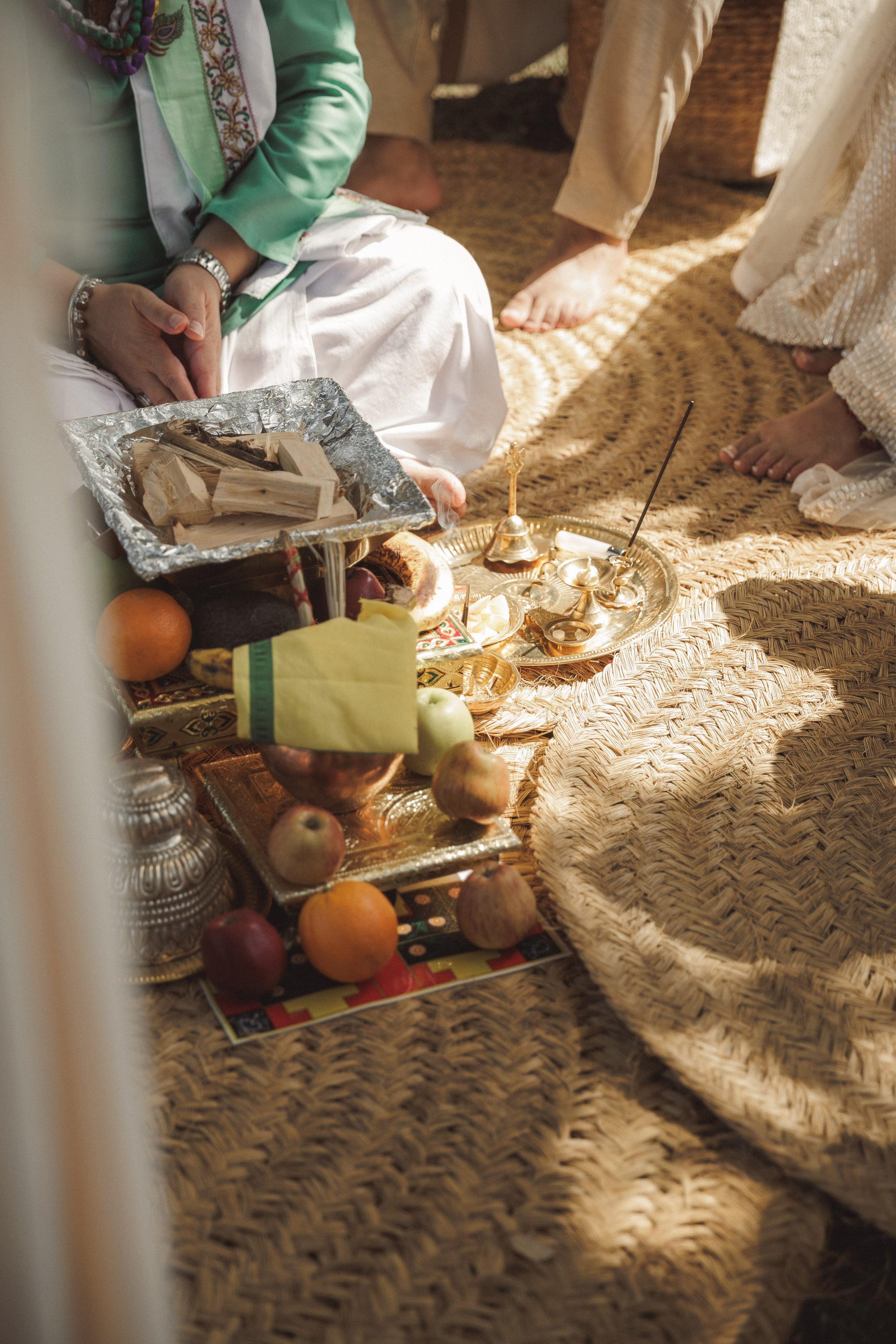 Patrik & Naomi. Monestir Sant Salvi. Paola wedding photographer / videographer in Barcelona