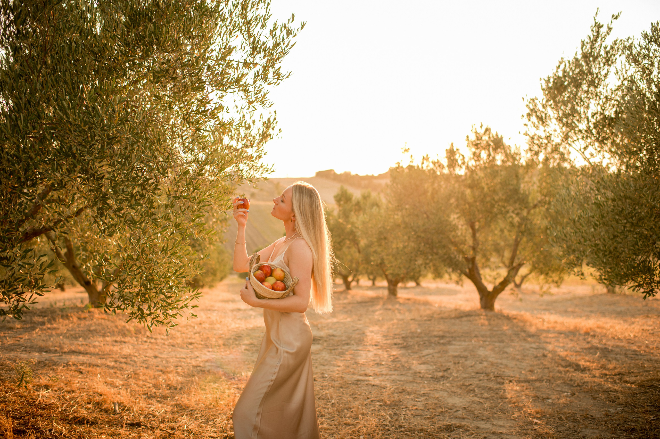 Klara. Family, children, portrait, and event photography in Thessaloniki