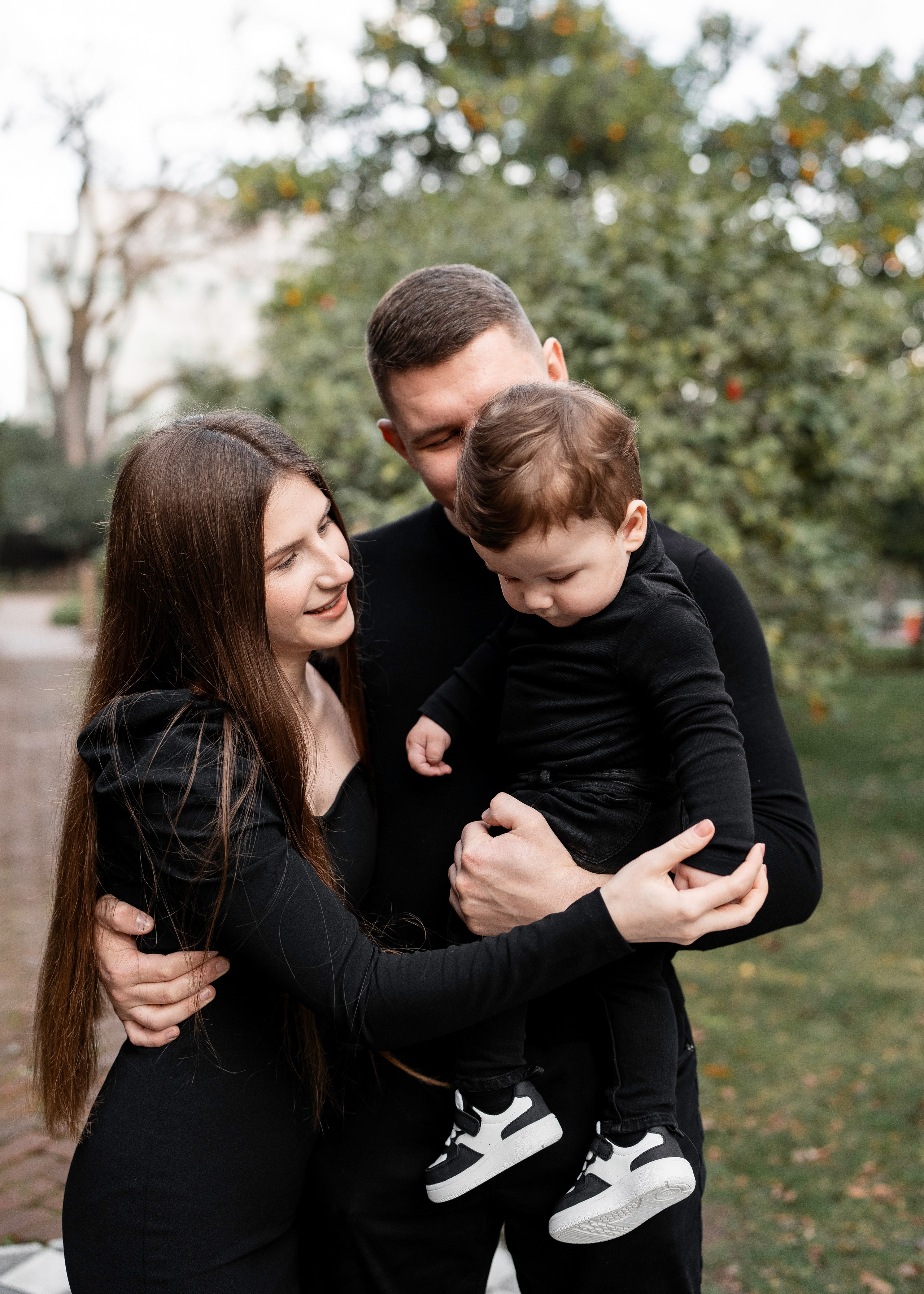 Artem, Nadia & Elisha. Family photographer in Sacramento | Sofia Pavenko