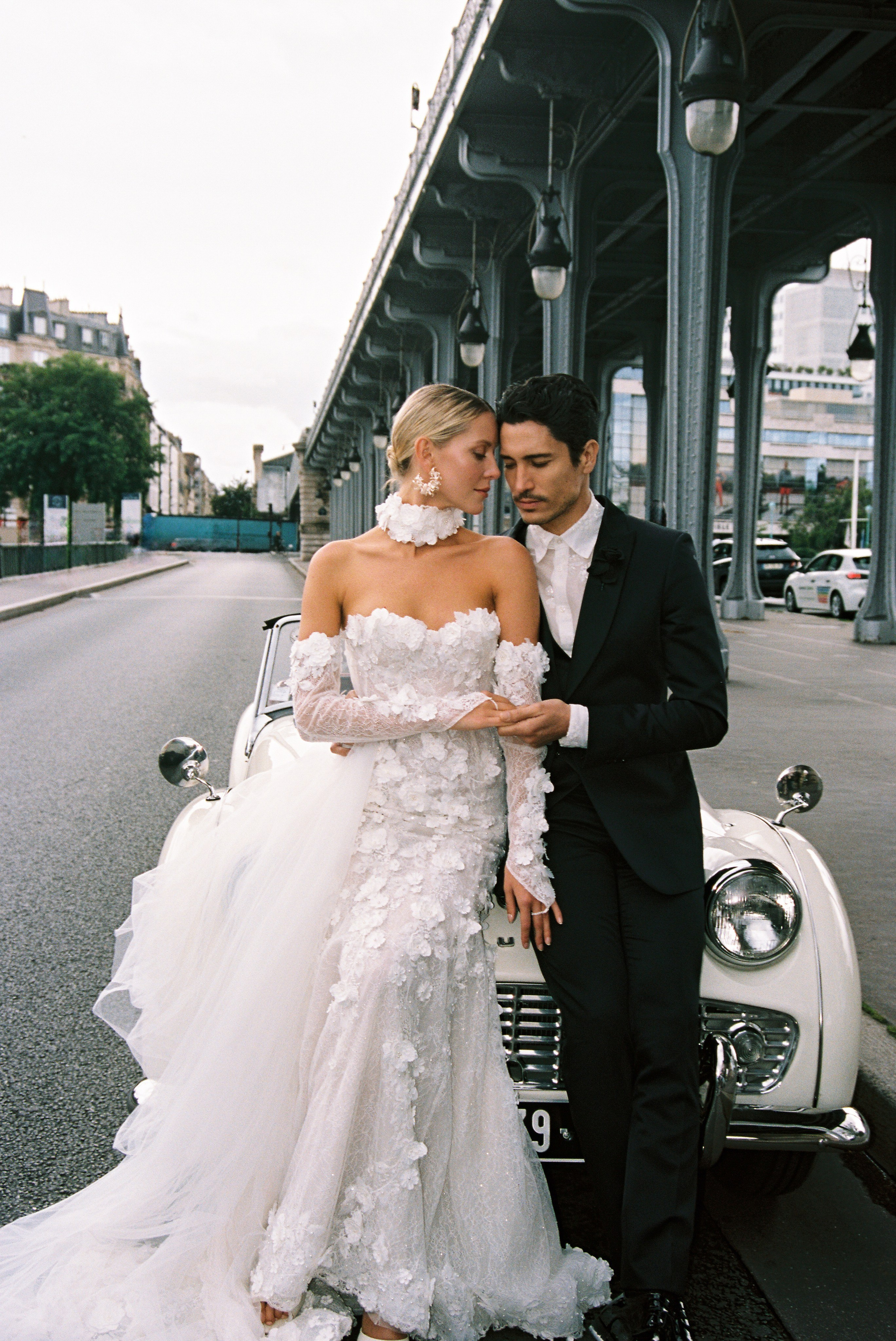 Romantic Photoshoot in Paris — Paris, the City of Love
