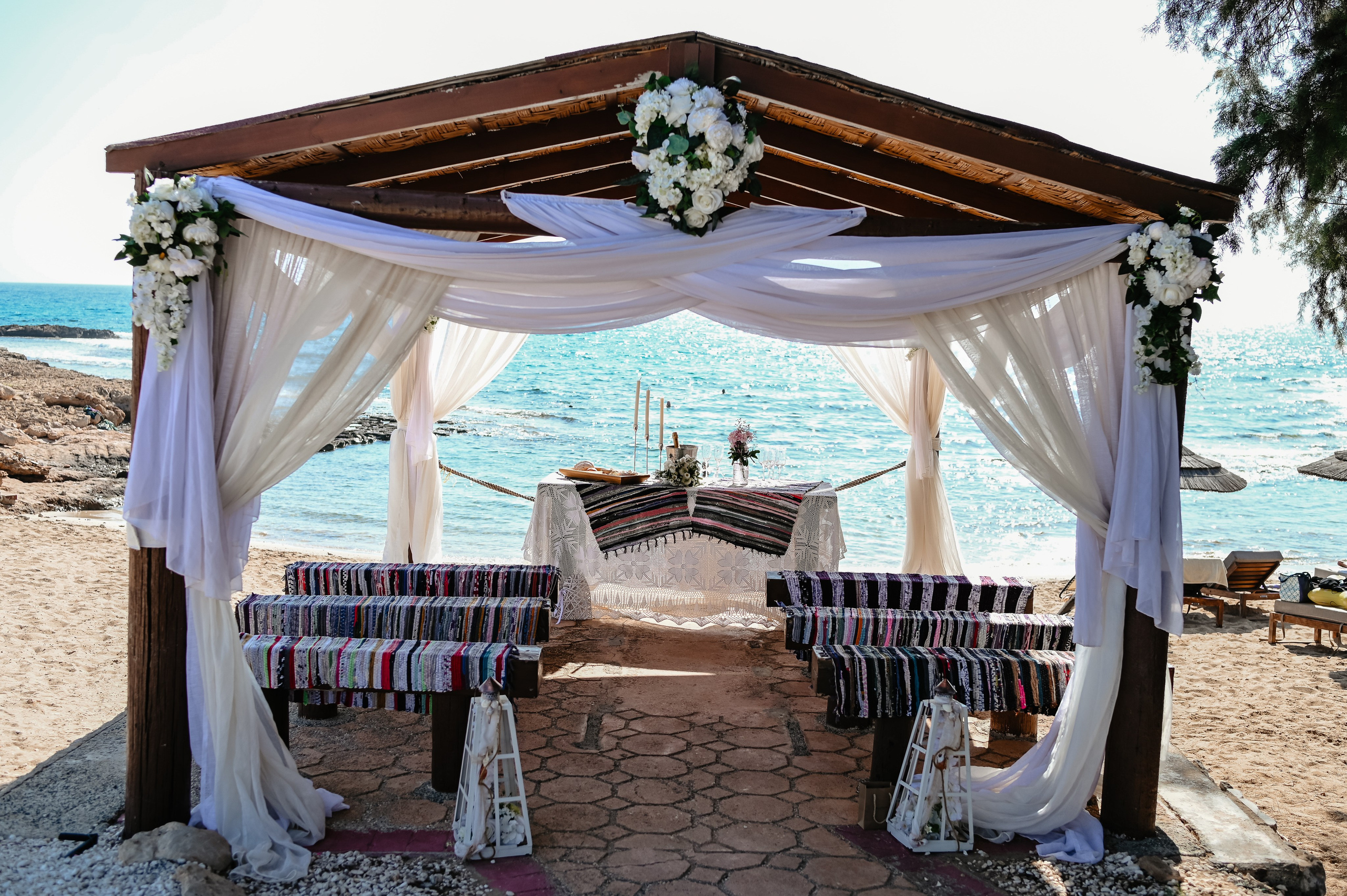 Beach ceremony. AdrianOltean.wfolio.pro