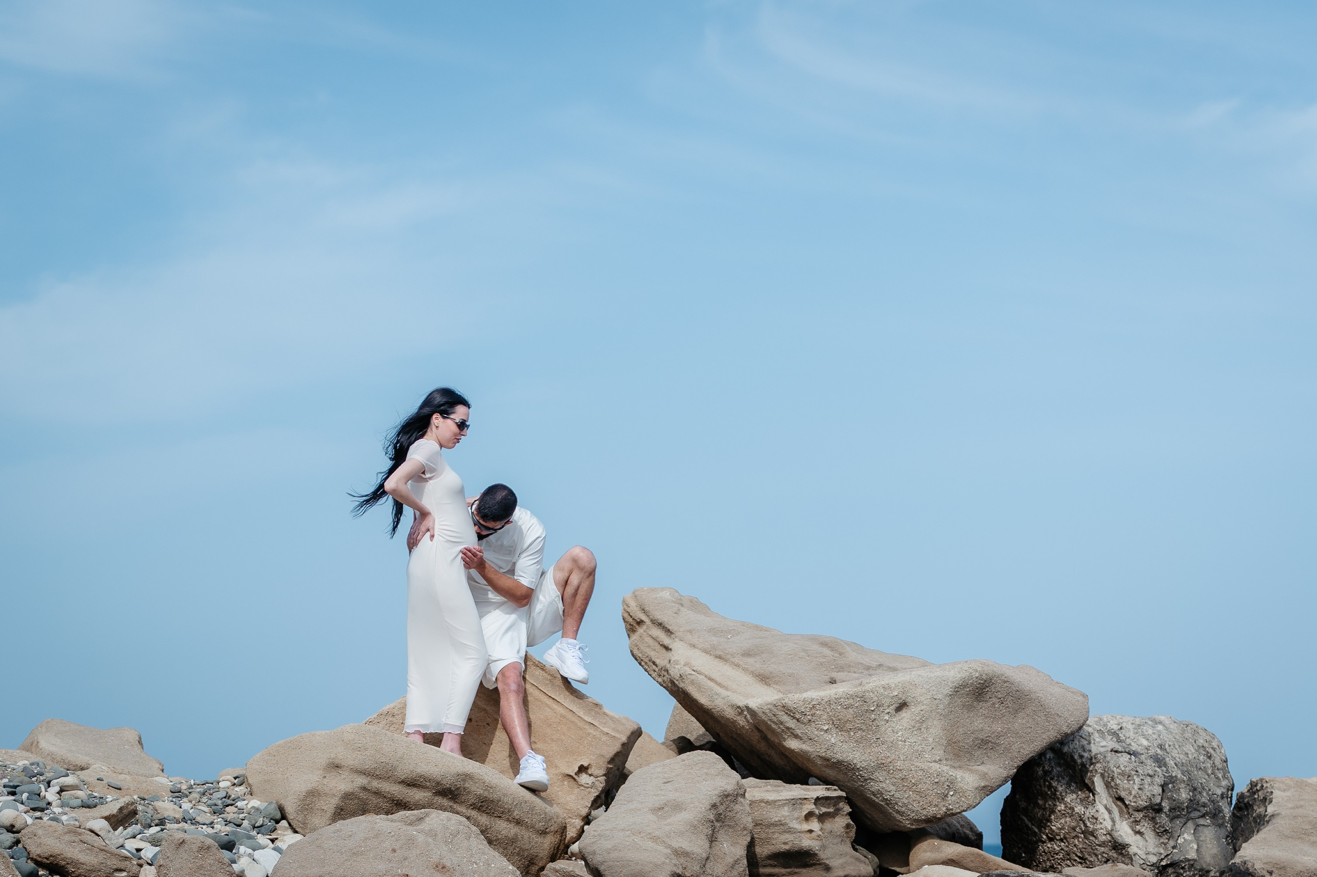 Maternity near the sea. AdrianOltean.wfolio.pro